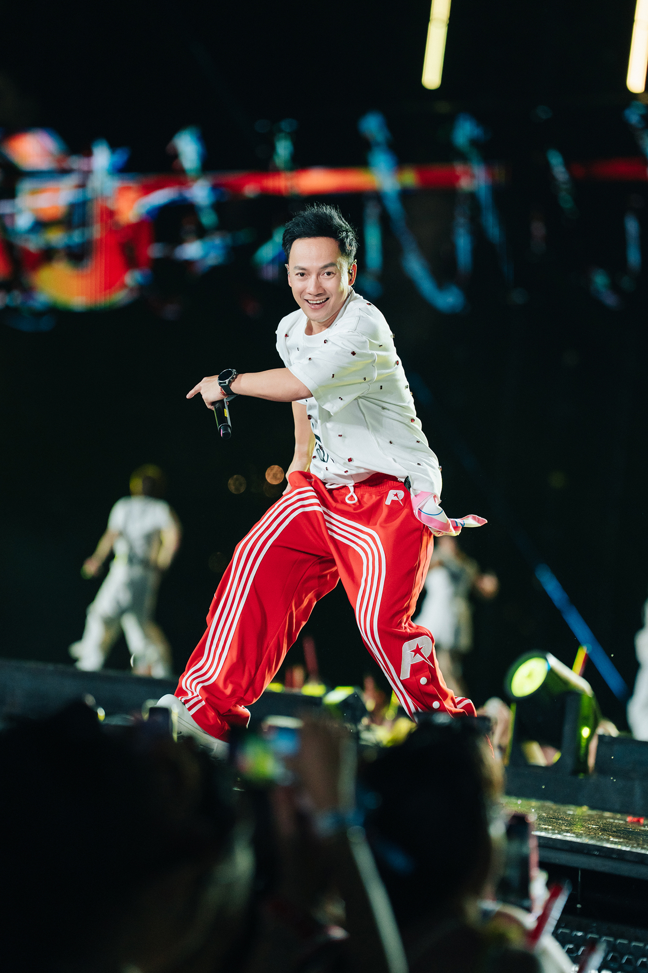 Rapper Đinh Tiến Đạt: Tôi trở lại không phải để tỏa sáng- Ảnh 2. Rapper Đinh Tiến Đạt: Tôi trở lại không phải để tỏa sáng- Ảnh 2.