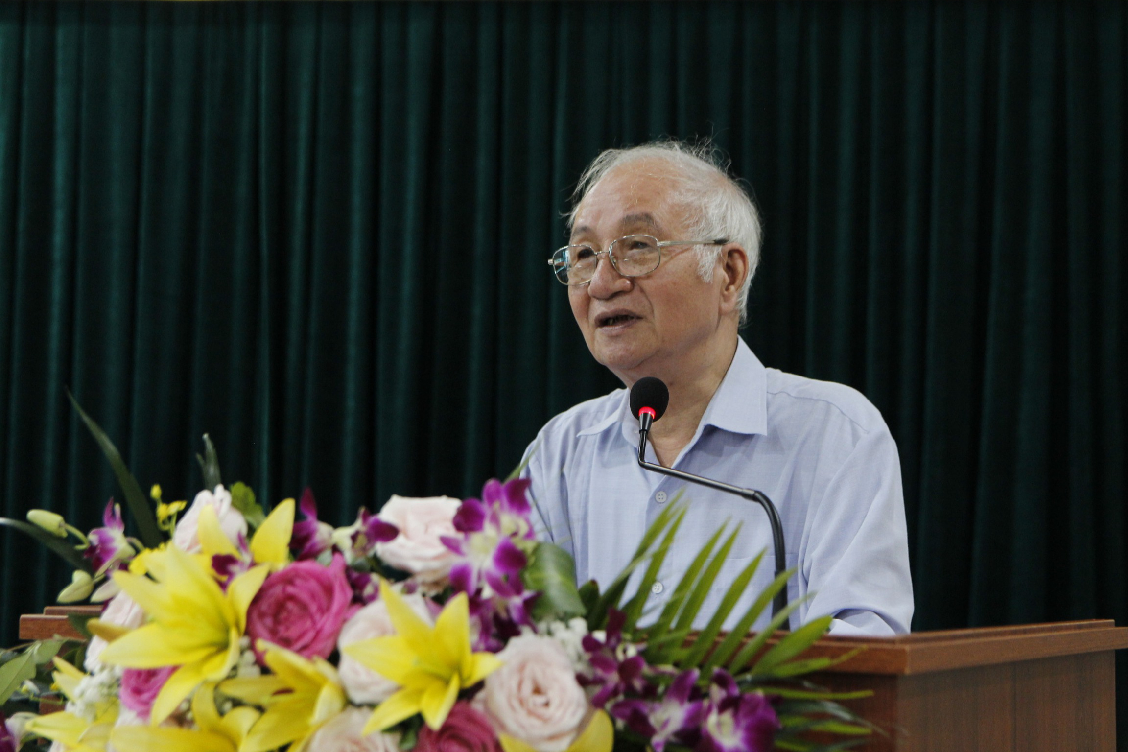 TS.KTS Đào Ngọc Nghiêm, Phó Chủ tịch Hội Quy hoạch phát triển đô thị Việt Nam kiến nghị xây dựng một Luật mới về cải tạo đô thị. TS.KTS Đào Ngọc Nghiêm, Phó Chủ tịch Hội Quy hoạch phát triển đô thị Việt Nam kiến nghị xây dựng một Luật mới về cải tạo đô thị.