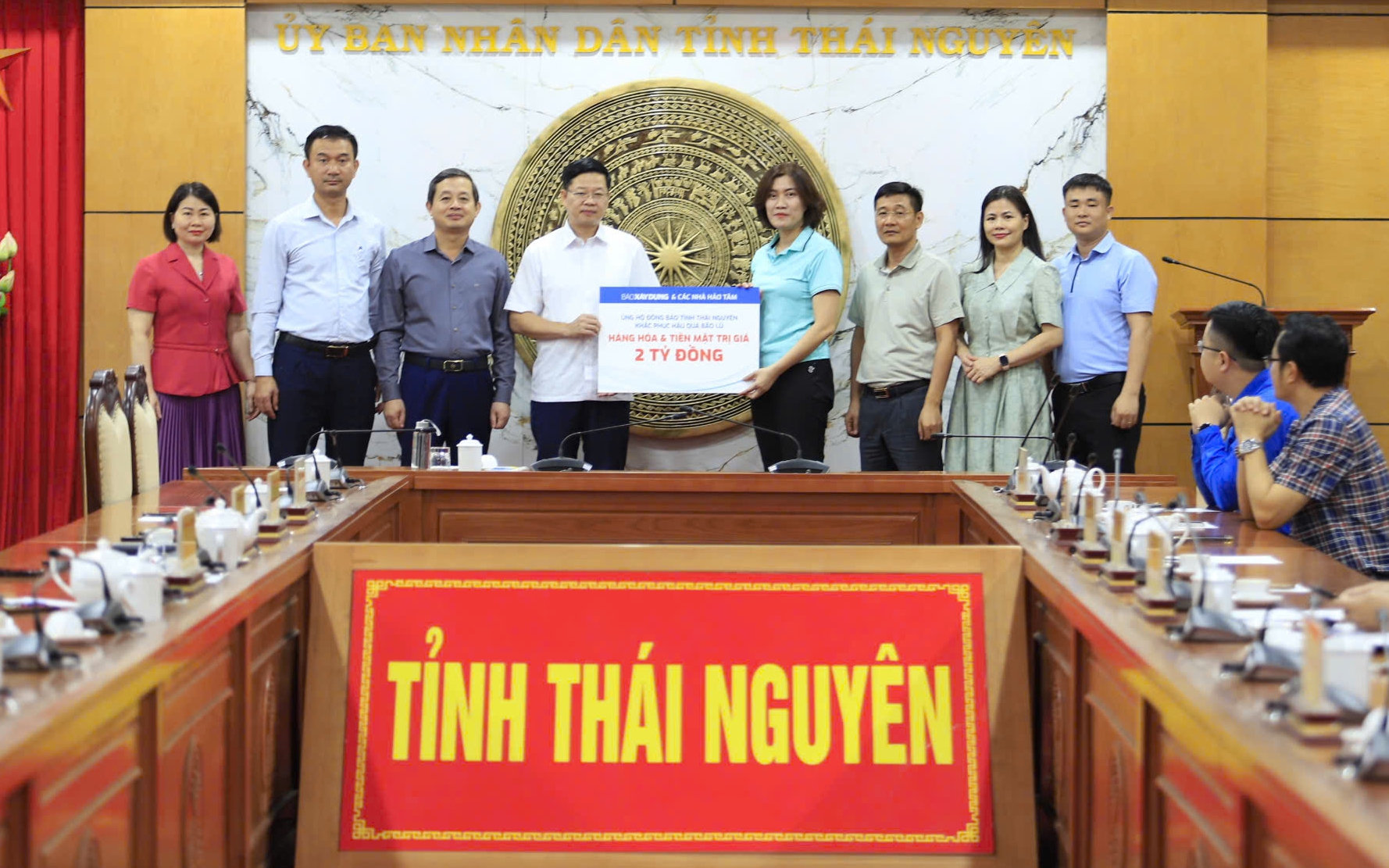 Báo Xây dựng và các nhà tài trợ ủng hộ hơn 2,4 tỷ đồng giúp Thái Nguyên khắc phục bão lũ