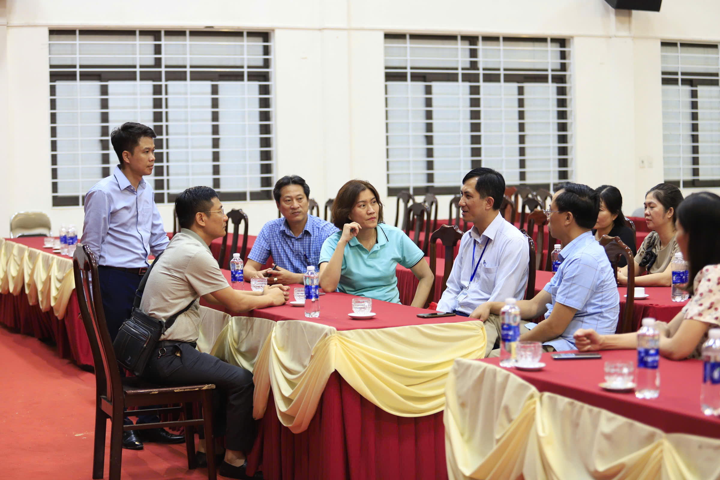 Báo Xây dựng và bạn đọc tặng nhà "chìa khoá trao tay" ở Thái Nguyên- Ảnh 10. Báo Xây dựng và bạn đọc tặng nhà "chìa khoá trao tay" ở Thái Nguyên- Ảnh 10.