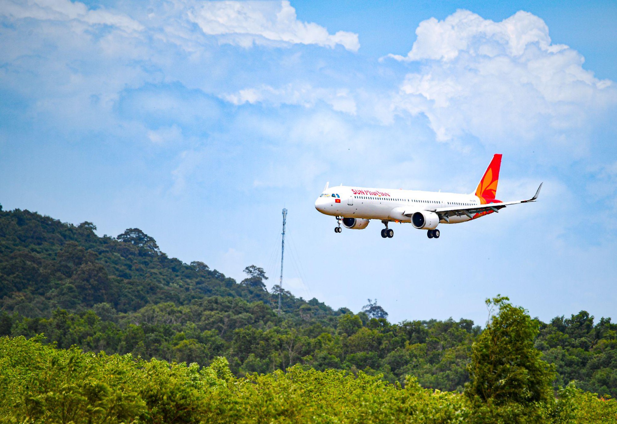 Báo quốc tế đưa tin về sự ra mắt của Sun PhuQuoc Airways- Ảnh 2. Báo quốc tế đưa tin về sự ra mắt của Sun PhuQuoc Airways- Ảnh 2.