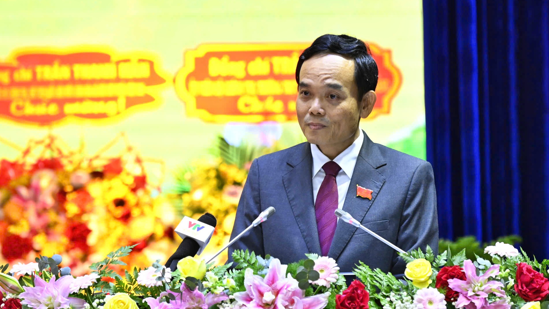 Đại hội Đảng bộ tỉnh Cà Mau xác định 6 nhiệm vụ trọng tâm, 3 khâu đột phá- Ảnh 2. Đại hội Đảng bộ tỉnh Cà Mau xác định 6 nhiệm vụ trọng tâm, 3 khâu đột phá- Ảnh 2.
