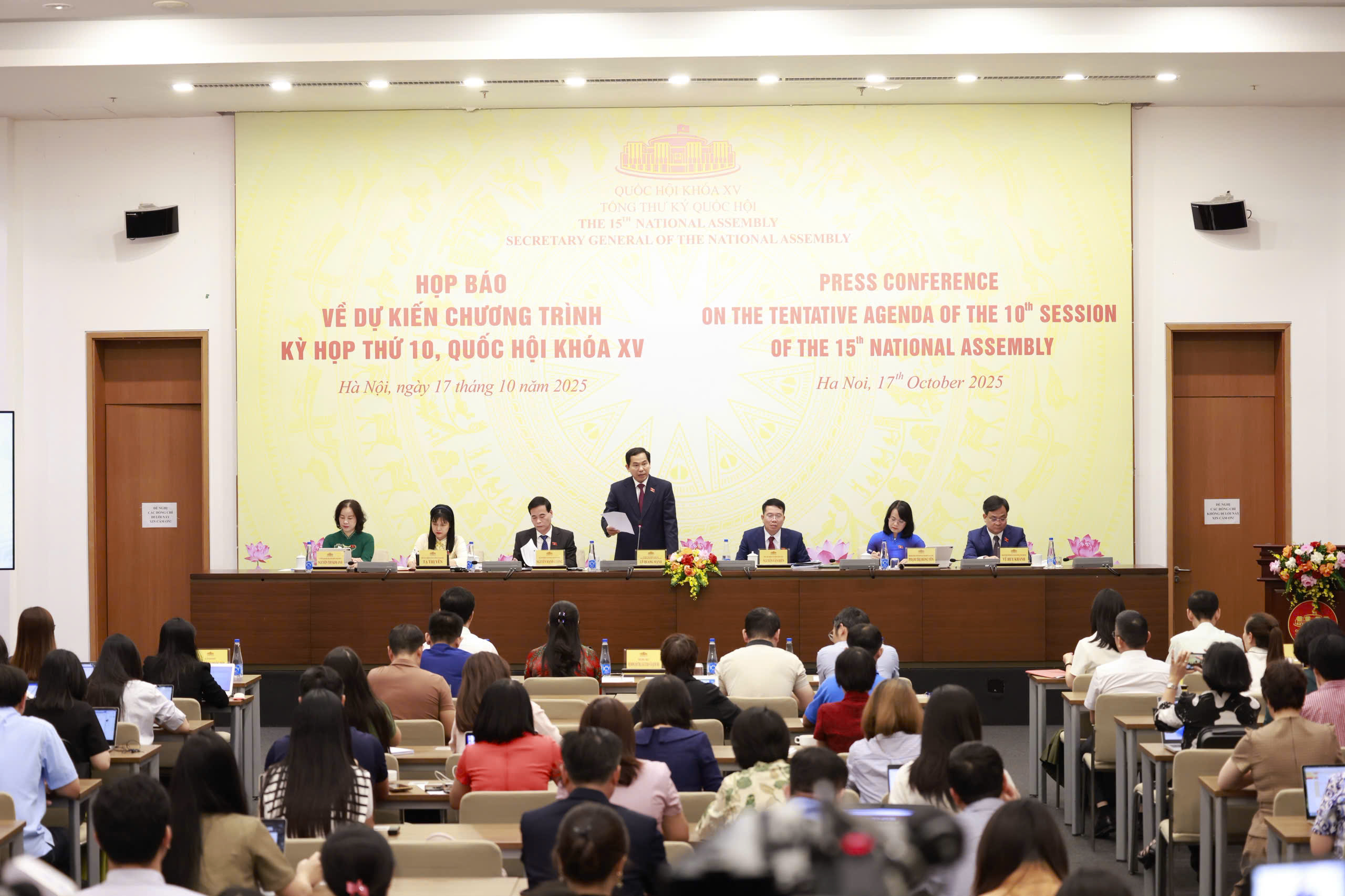Kỳ họp cuối cùng Quốc hội khoá XV thông qua 49 luật, không có hoạt động chất vấn- Ảnh 2. Kỳ họp cuối cùng Quốc hội khoá XV thông qua 49 luật, không có hoạt động chất vấn- Ảnh 2.