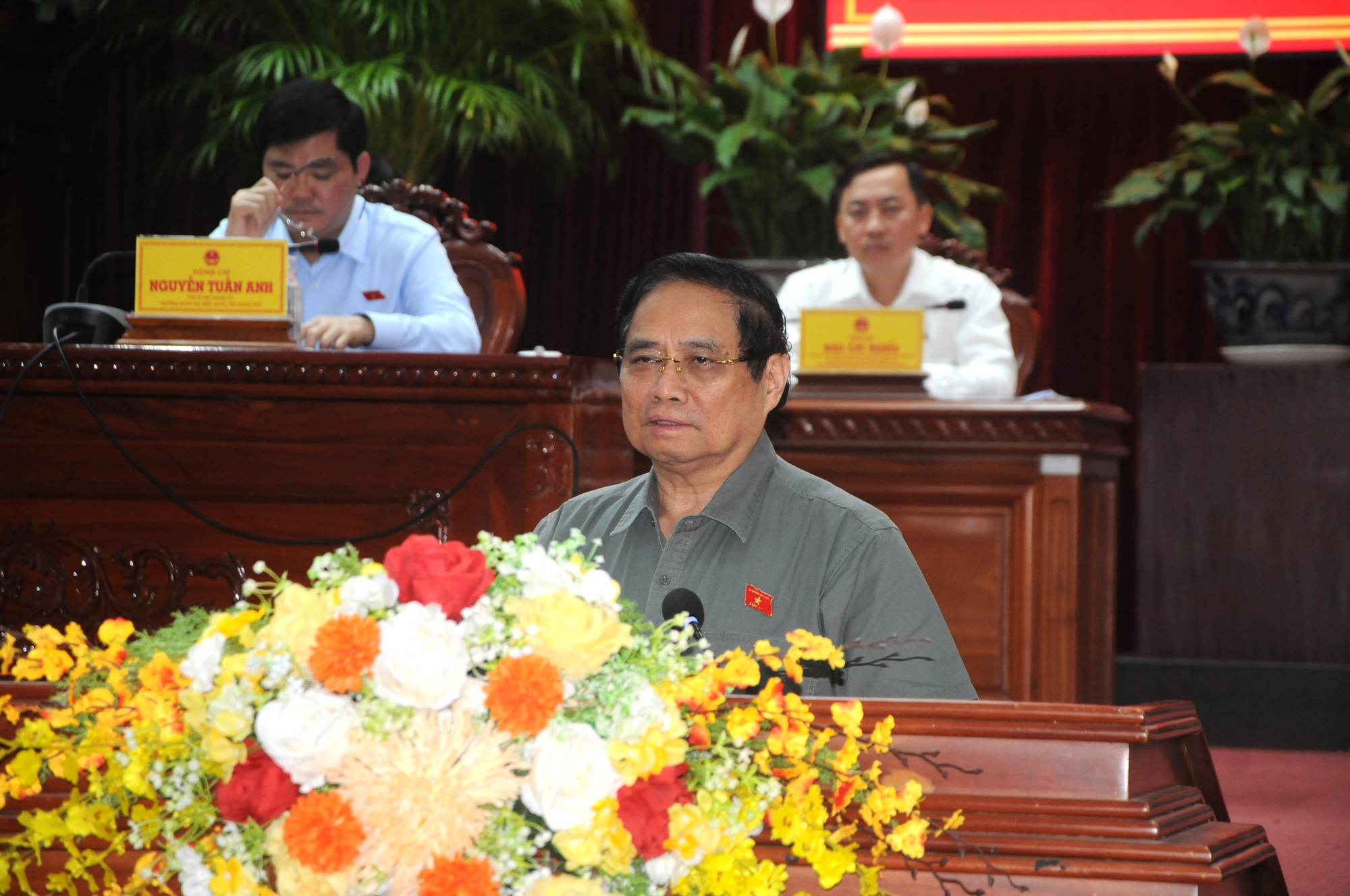 Thủ tướng: Cần Thơ phải huy động mọi nguồn lực, quyết tâm tăng trưởng hai con số năm 2025- Ảnh 4. Thủ tướng: Cần Thơ phải huy động mọi nguồn lực, quyết tâm tăng trưởng hai con số năm 2025- Ảnh 4.