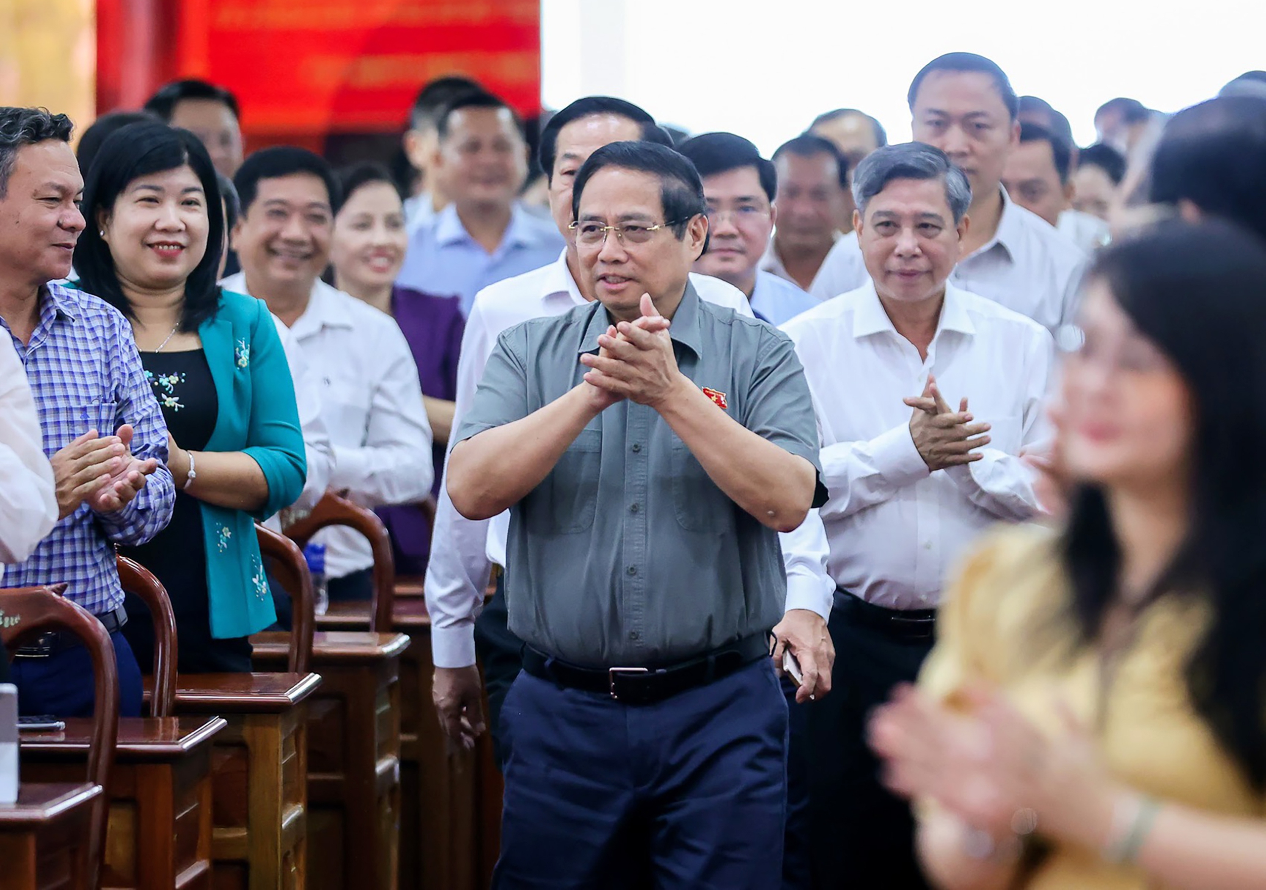 Thủ tướng: Cần Thơ phải huy động mọi nguồn lực, quyết tâm tăng trưởng hai con số năm 2025- Ảnh 1. Thủ tướng: Cần Thơ phải huy động mọi nguồn lực, quyết tâm tăng trưởng hai con số năm 2025- Ảnh 1.