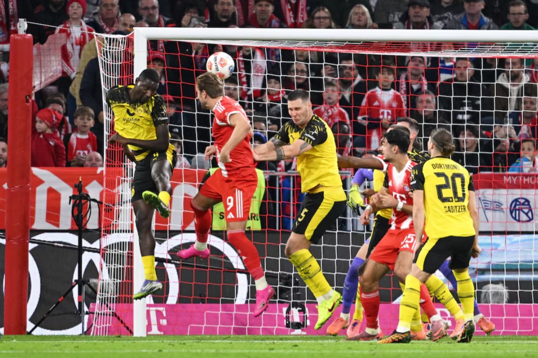 Harry Kane lập công, Bayern Munich thắng sát nút Dortmund- Ảnh 1. Harry Kane lập công, Bayern Munich thắng sát nút Dortmund- Ảnh 1.