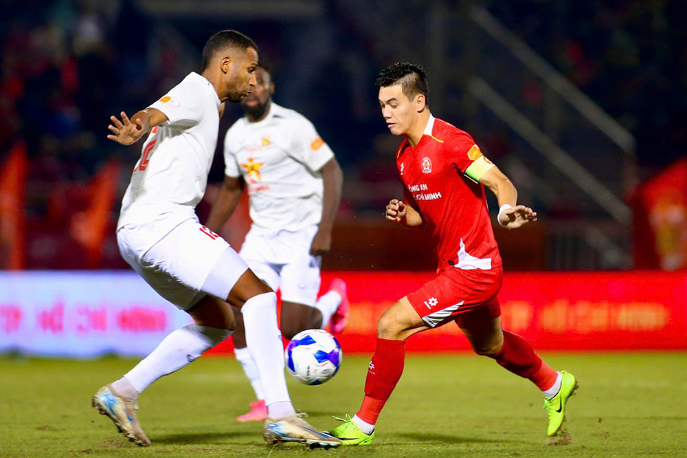 V-League: Chơi hơn người, Hà Tĩnh vẫn bị CLB Công an TP. Hồ Chí Minh cầm hòa- Ảnh 1. V-League: Chơi hơn người, Hà Tĩnh vẫn bị CLB Công an TP. Hồ Chí Minh cầm hòa- Ảnh 1.
