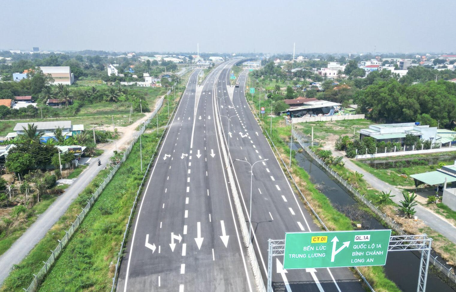 Gỡ mặt bằng nút giao QL51 với cao tốc Bến Lức - Long Thành- Ảnh 6.