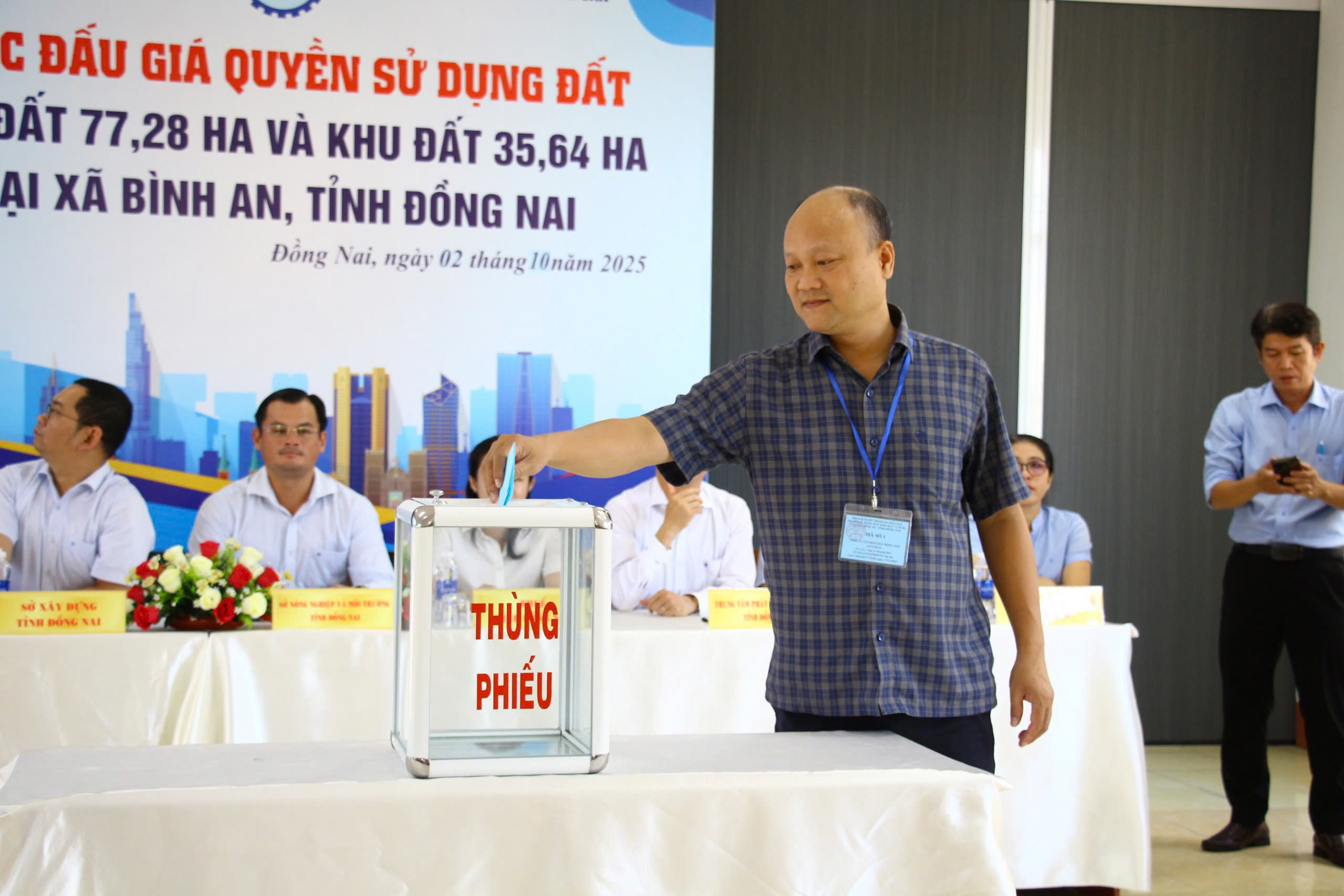 Đấu giá thành công hai khu đất hơn 6.700 tỷ đồng cận kề sân bay Long Thành- Ảnh 1. Đấu giá thành công hai khu đất hơn 6.700 tỷ đồng cận kề sân bay Long Thành- Ảnh 1.