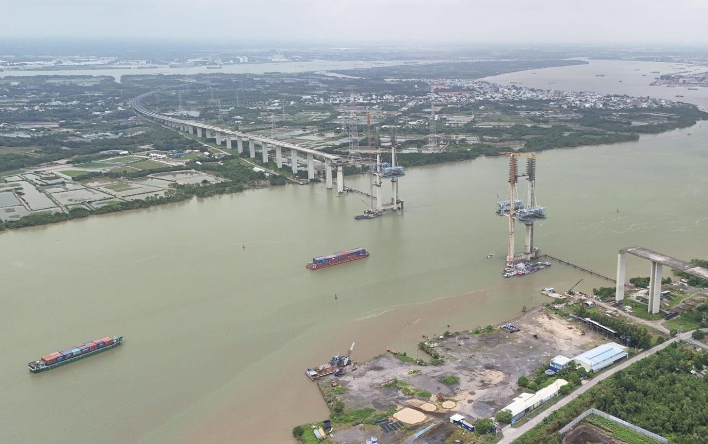 Gỡ mặt bằng nút giao QL51 với cao tốc Bến Lức - Long Thành- Ảnh 5.