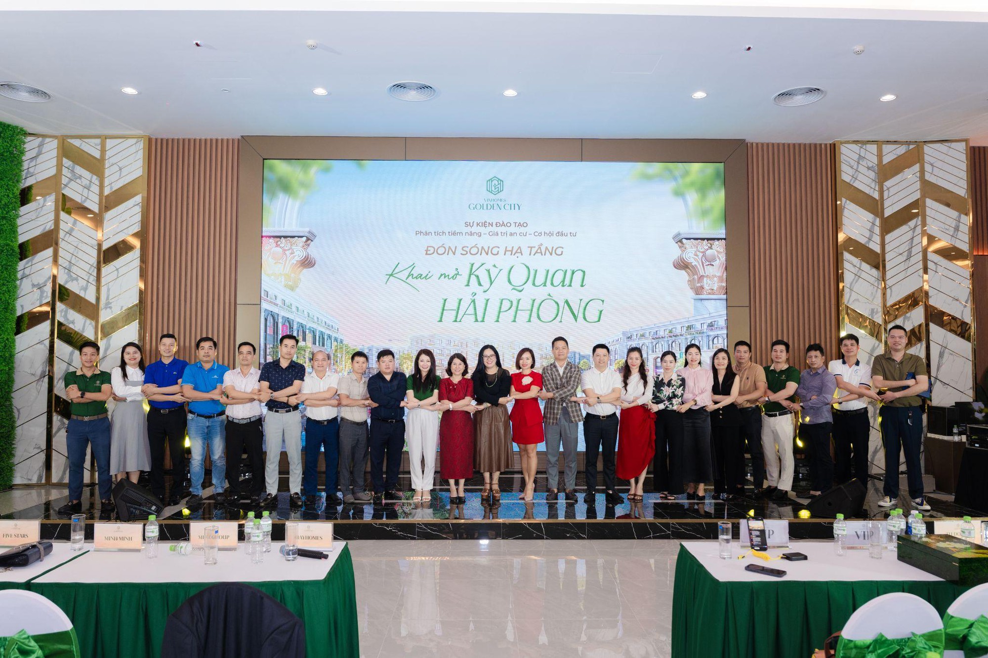 VHS Group đồng hành cùng Vinhomes khai mở kỳ quan Hải Phòng- Ảnh 3. VHS Group đồng hành cùng Vinhomes khai mở kỳ quan Hải Phòng- Ảnh 3.