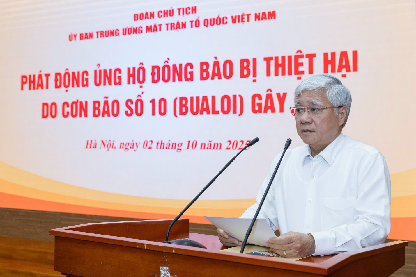 Trung ương MTTQ Việt Nam tiếp nhận hơn 673 tỷ đồng ủng hộ đồng bào bão lụt- Ảnh 1.