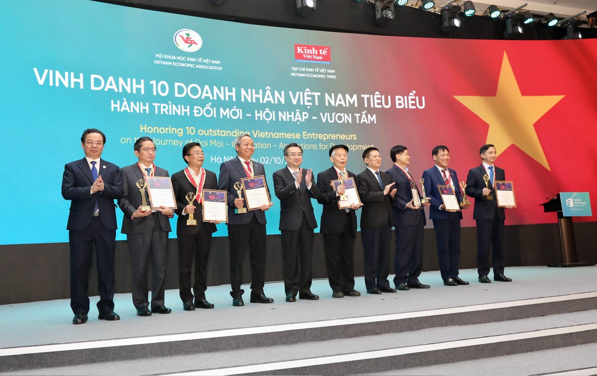 Vinh danh 80 doanh nghiệp tiêu biểu trên nhiều lĩnh vực- Ảnh 3.