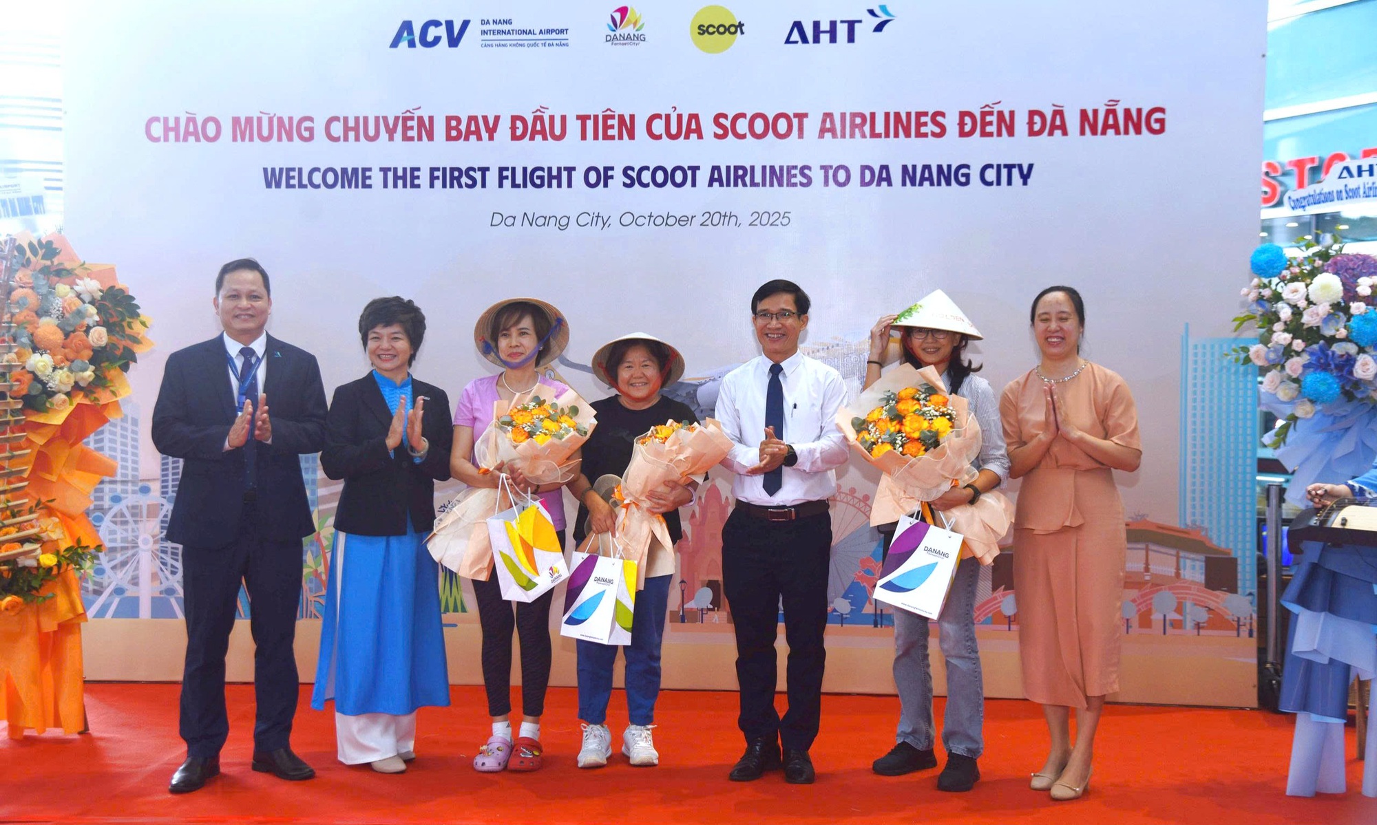 Scoot Airlines của Singapore mở đường bay trực tiếp đến Đà Nẵng- Ảnh 1. Scoot Airlines của Singapore mở đường bay trực tiếp đến Đà Nẵng- Ảnh 1.