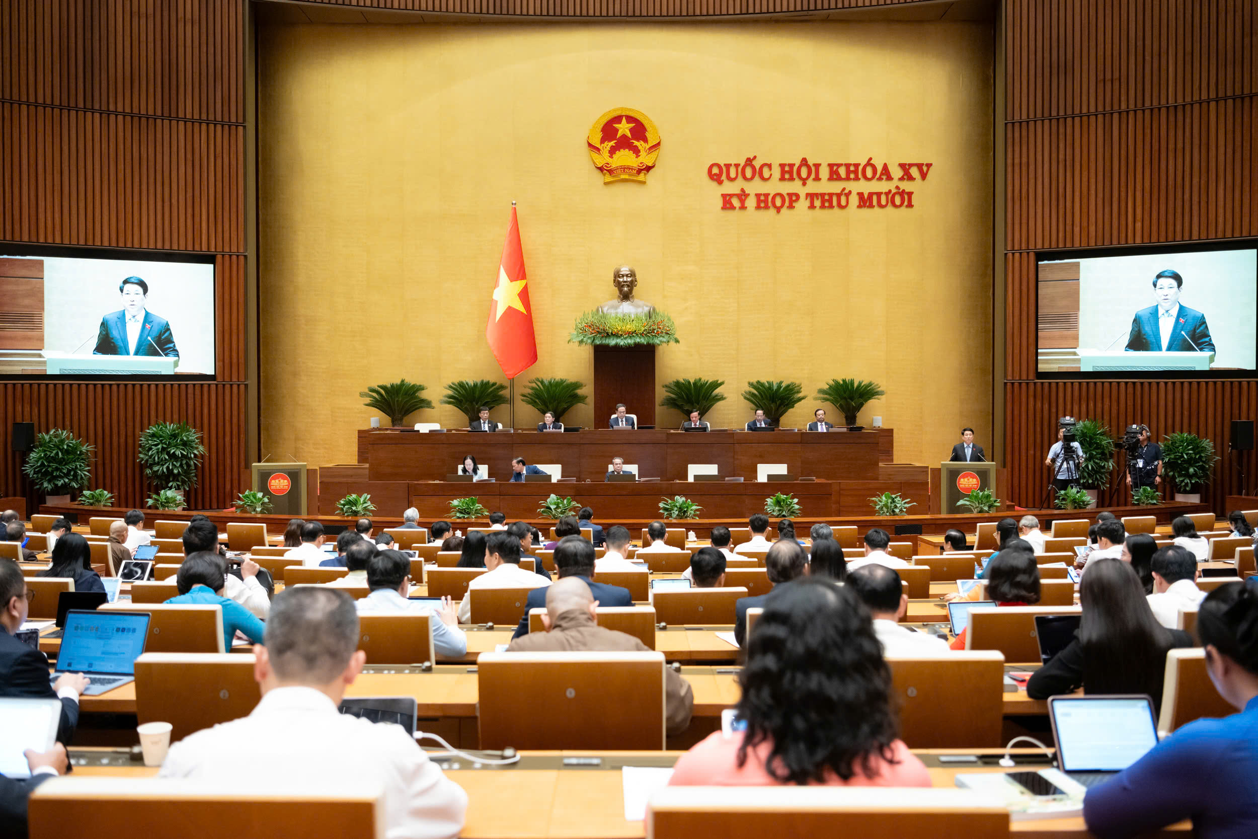 Phấn đấu đến năm 2045 Việt Nam trở thành nước phát triển, thu nhập cao- Ảnh 2.