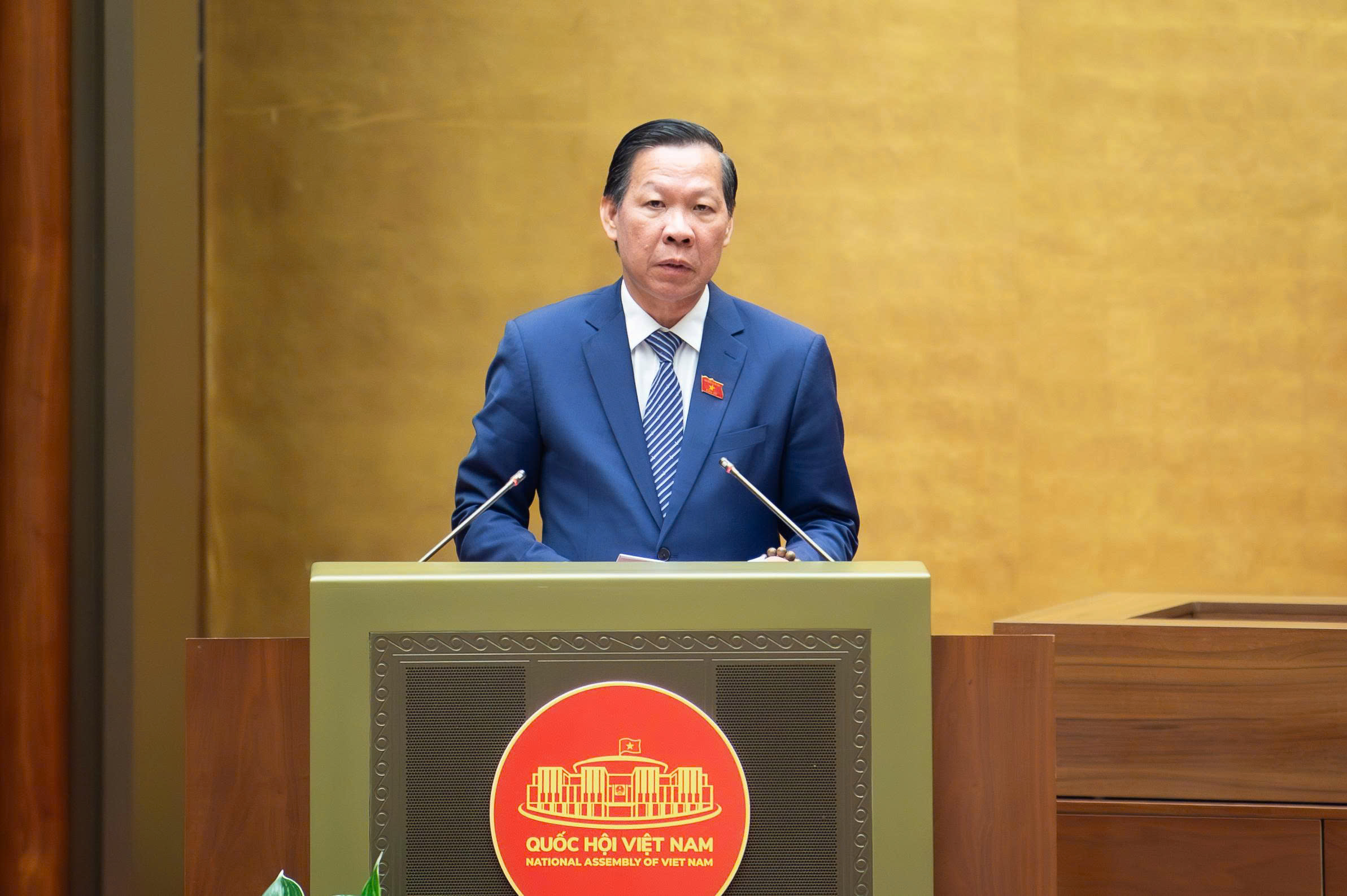 Hạ tầng đô thị, kết nối giao thông nội vùng, liên vùng đạt kết quả vượt trội- Ảnh 4. Hạ tầng đô thị, kết nối giao thông nội vùng, liên vùng đạt kết quả vượt trội- Ảnh 4.