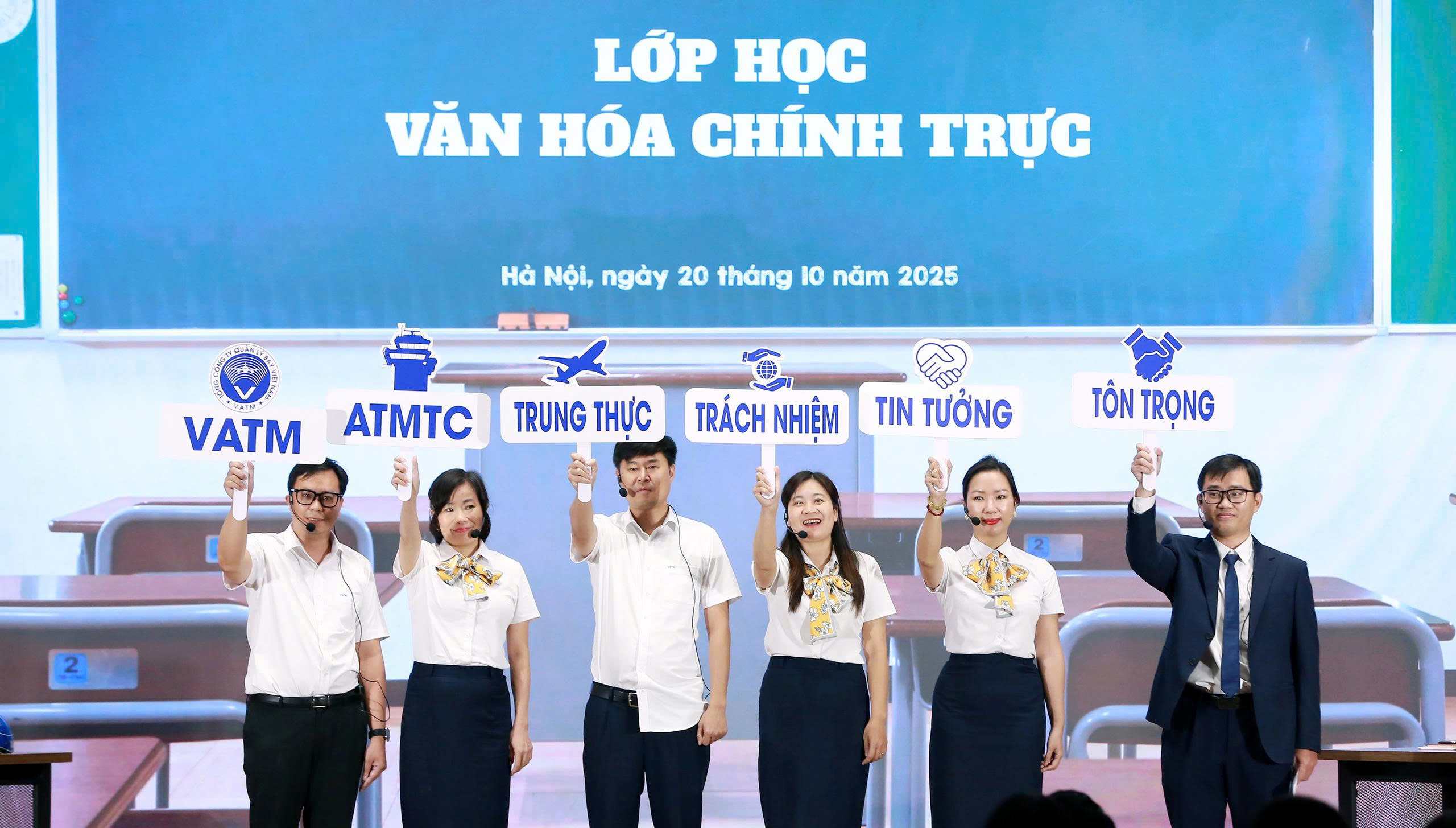Lan tỏa văn hóa chính trực - hành trình giữ bầu trời an toàn và minh bạch- Ảnh 4. Lan tỏa văn hóa chính trực - hành trình giữ bầu trời an toàn và minh bạch- Ảnh 4.