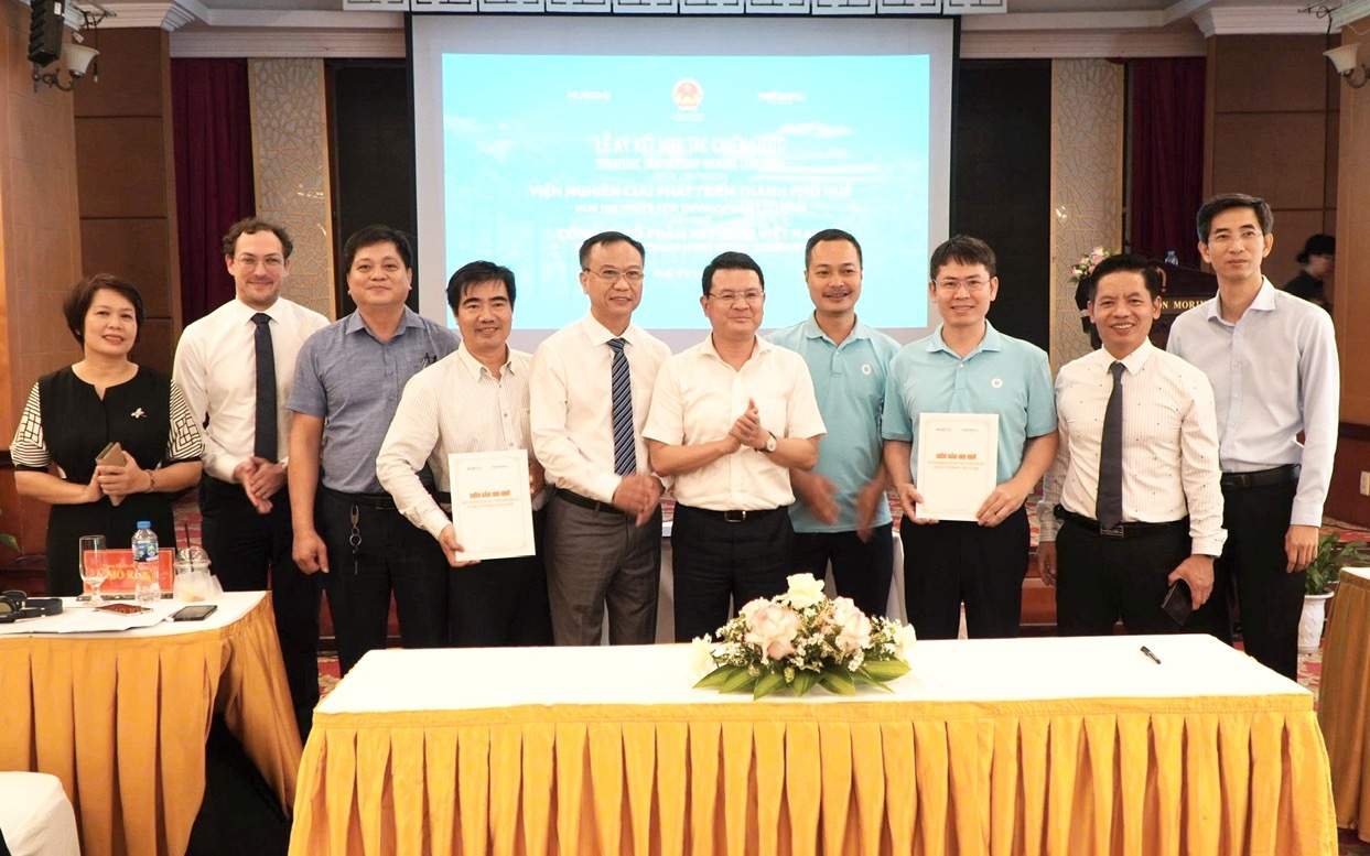 Kiểm soát phát thải: Bước đi tất yếu trong chiến lược tăng "xanh hóa" tại TP.HCM- Ảnh 3. Đô thị xanh, thông minh, phát thải thấp - nền tảng cho mục tiêu Net Zero Việt Nam