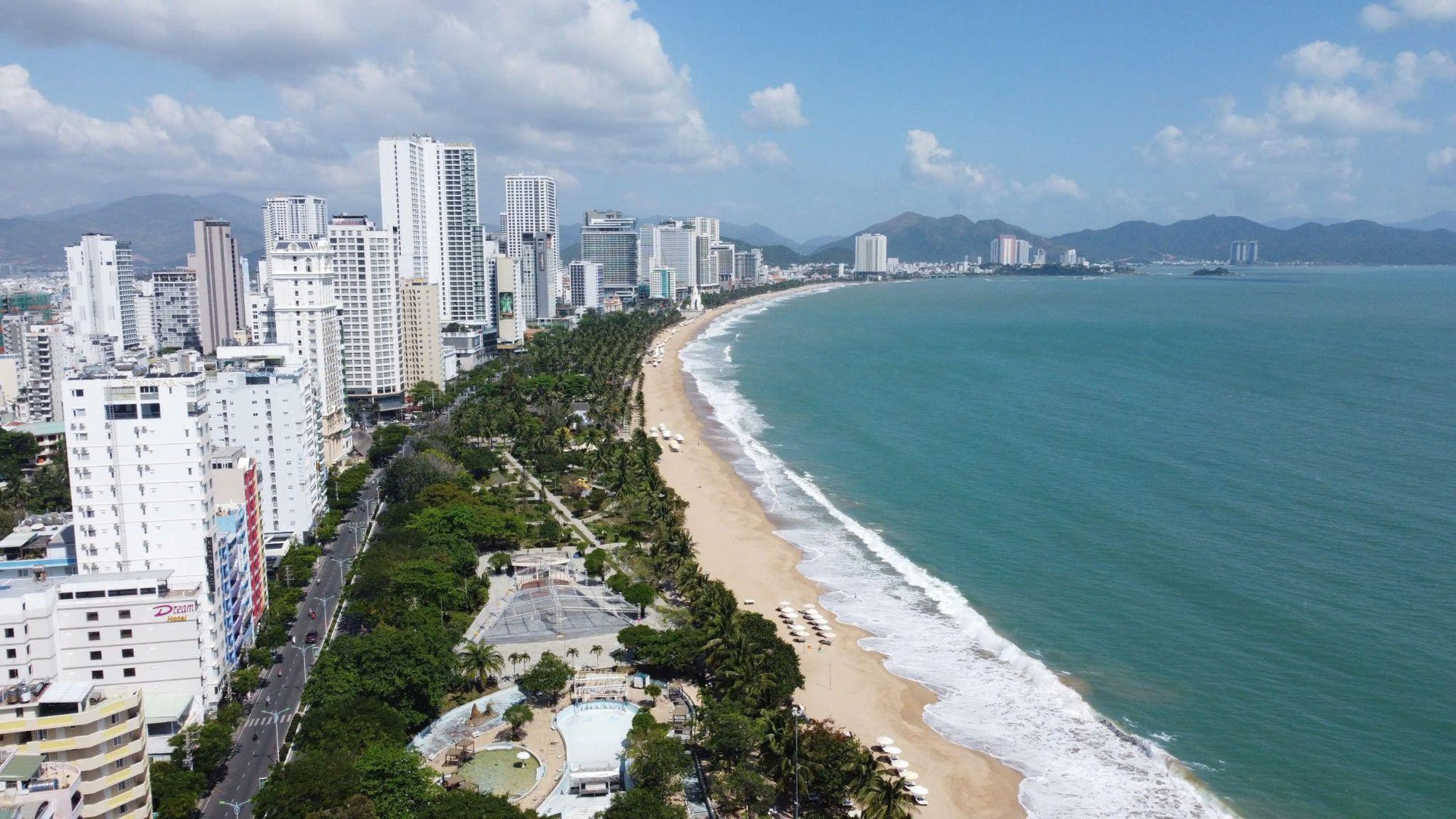 Lý giải sức hút đầu tư của vùng đất “tứ thủy triều quy, tứ thú tụ”- Ảnh 1. Lý giải sức hút đầu tư của vùng đất “tứ thủy triều quy, tứ thú tụ”- Ảnh 1.