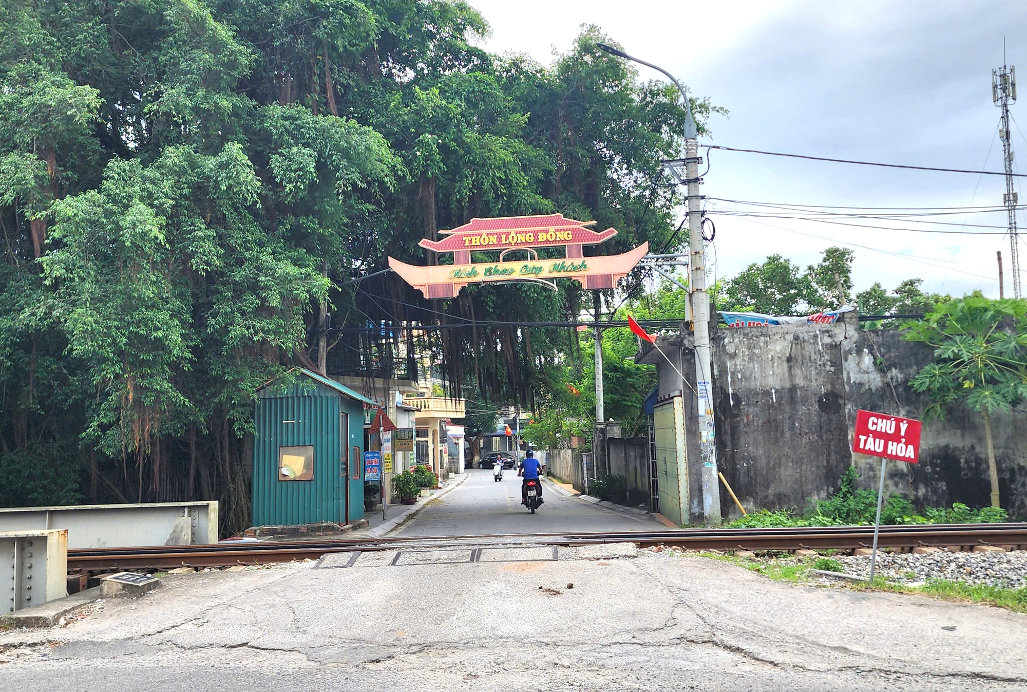 Ninh Bình triển khai Nghị định 15/2025/NĐ-CP về quản lý tài sản đường sắt- Ảnh 2. Ninh Bình triển khai Nghị định 15/2025/NĐ-CP về quản lý tài sản đường sắt- Ảnh 2.
