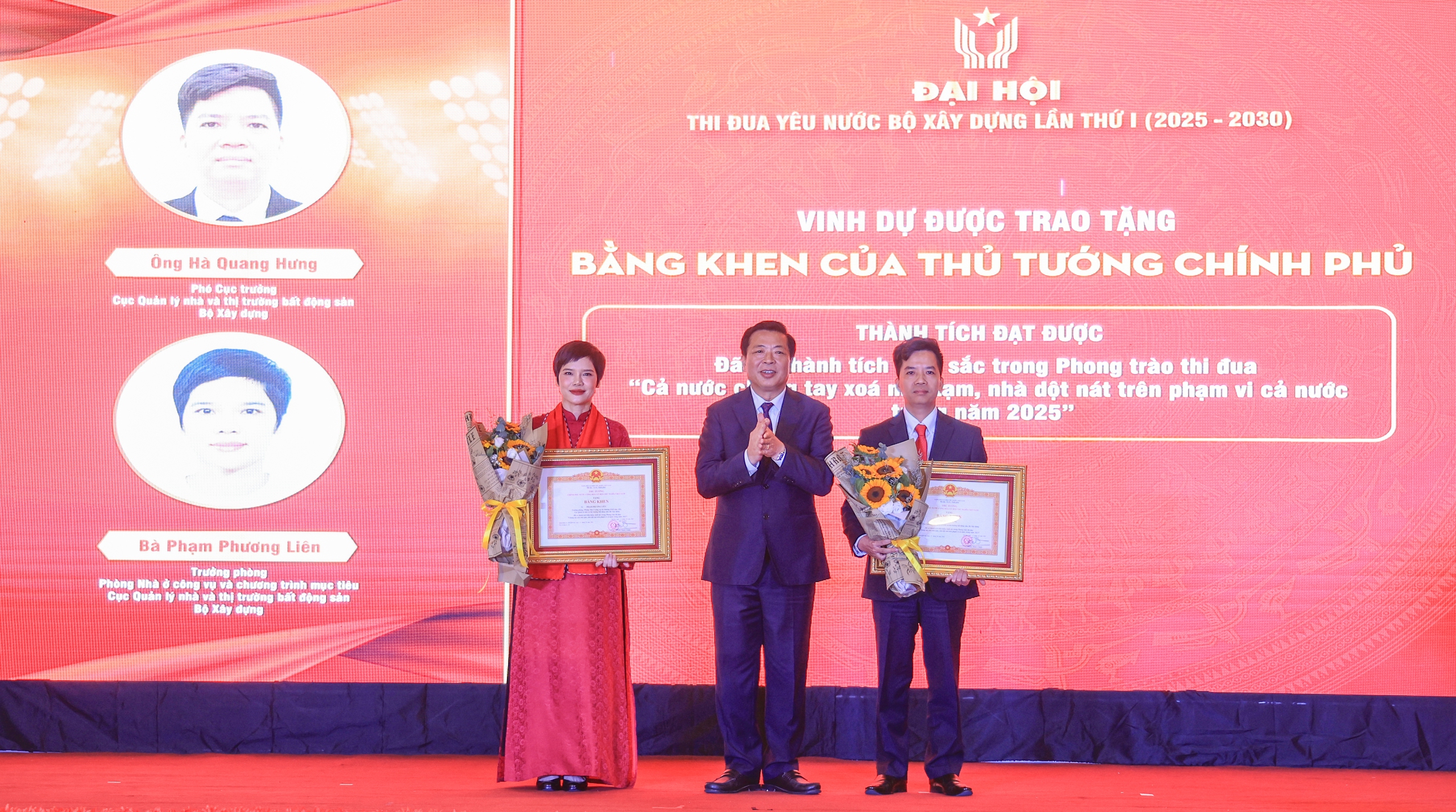 Những khoảnh khắc đẹp tại Đại hội thi đua yêu nước Bộ Xây dựng lần thứ I- Ảnh 8. Những khoảnh khắc đẹp tại Đại hội thi đua yêu nước Bộ Xây dựng lần thứ I- Ảnh 8.