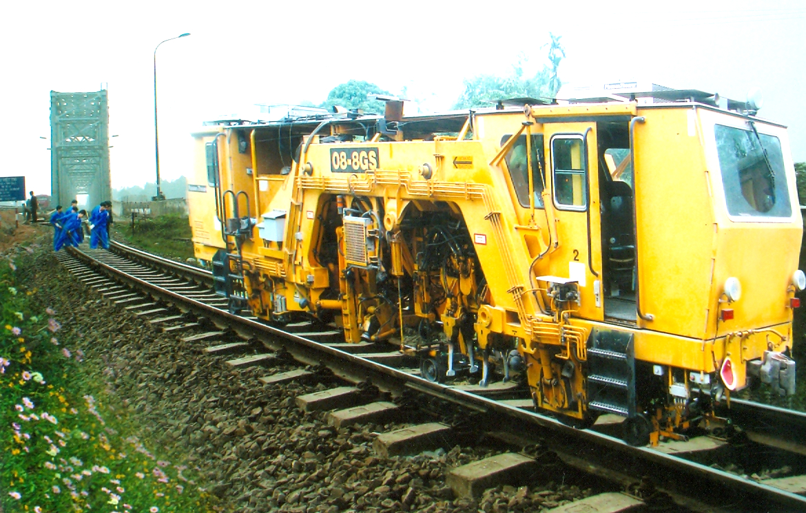 Phú Thọ: Chú trọng sửa chữa, bảo trì hạ tầng đường sắt đảm bảo an toàn giao thông- Ảnh 1. Phú Thọ: Chú trọng sửa chữa, bảo trì hạ tầng đường sắt đảm bảo an toàn giao thông- Ảnh 1.