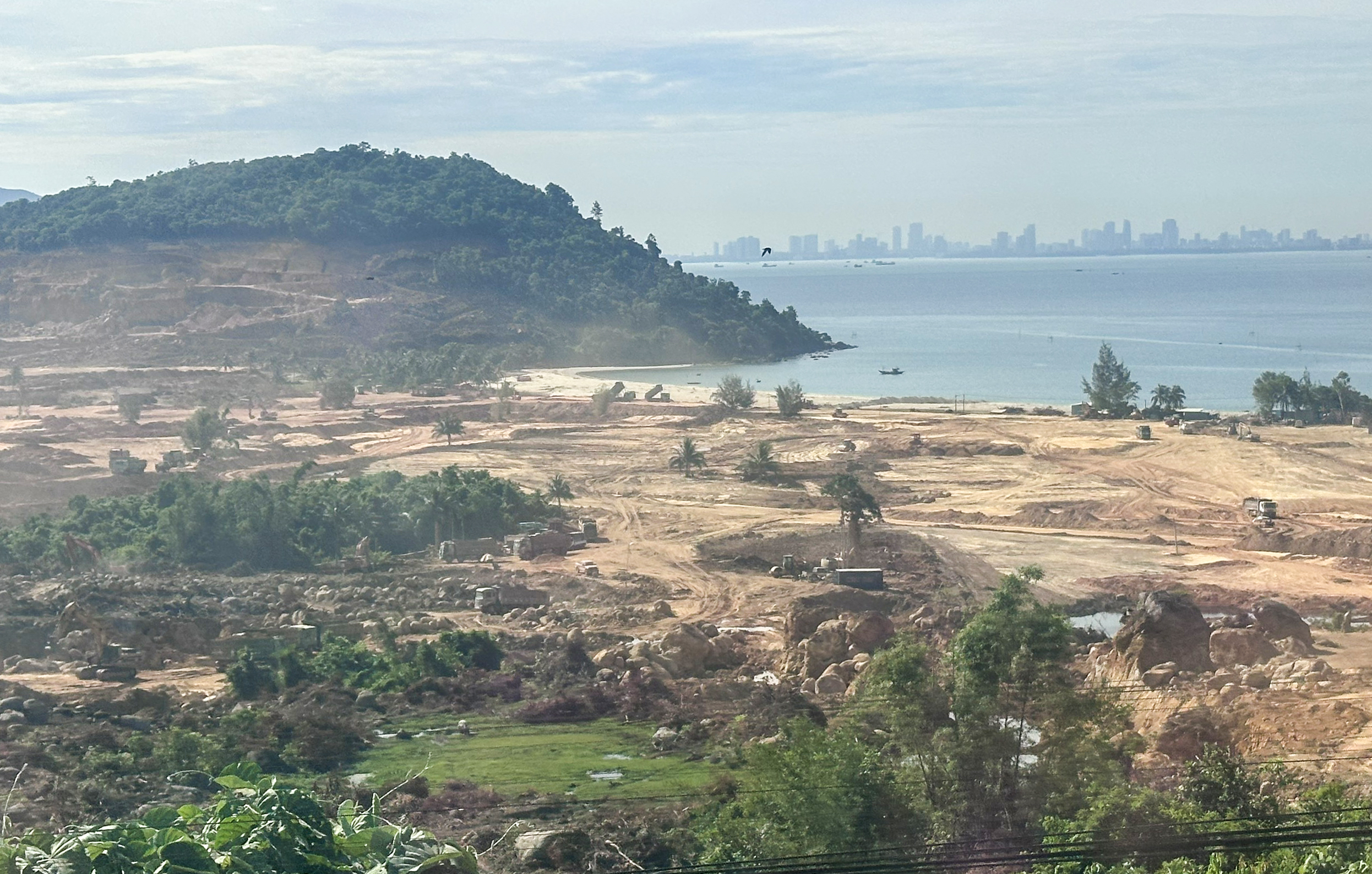 Loạt dự án bất động sản tại Đà Nẵng được huy động số vốn hơn 22.200 tỷ đồng- Ảnh 1. Loạt dự án bất động sản tại Đà Nẵng được huy động số vốn hơn 22.200 tỷ đồng- Ảnh 1.