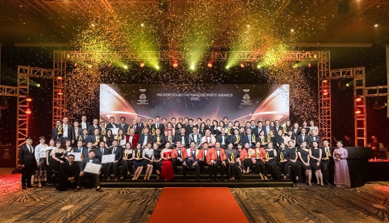 Giải thưởng Việt Nam PropertyGuru 2025: Tôn vinh 70 hạng mục xuất sắc về Bất động sản- Ảnh 1. Giải thưởng Việt Nam PropertyGuru 2025: Tôn vinh 70 hạng mục xuất sắc về Bất động sản- Ảnh 1.