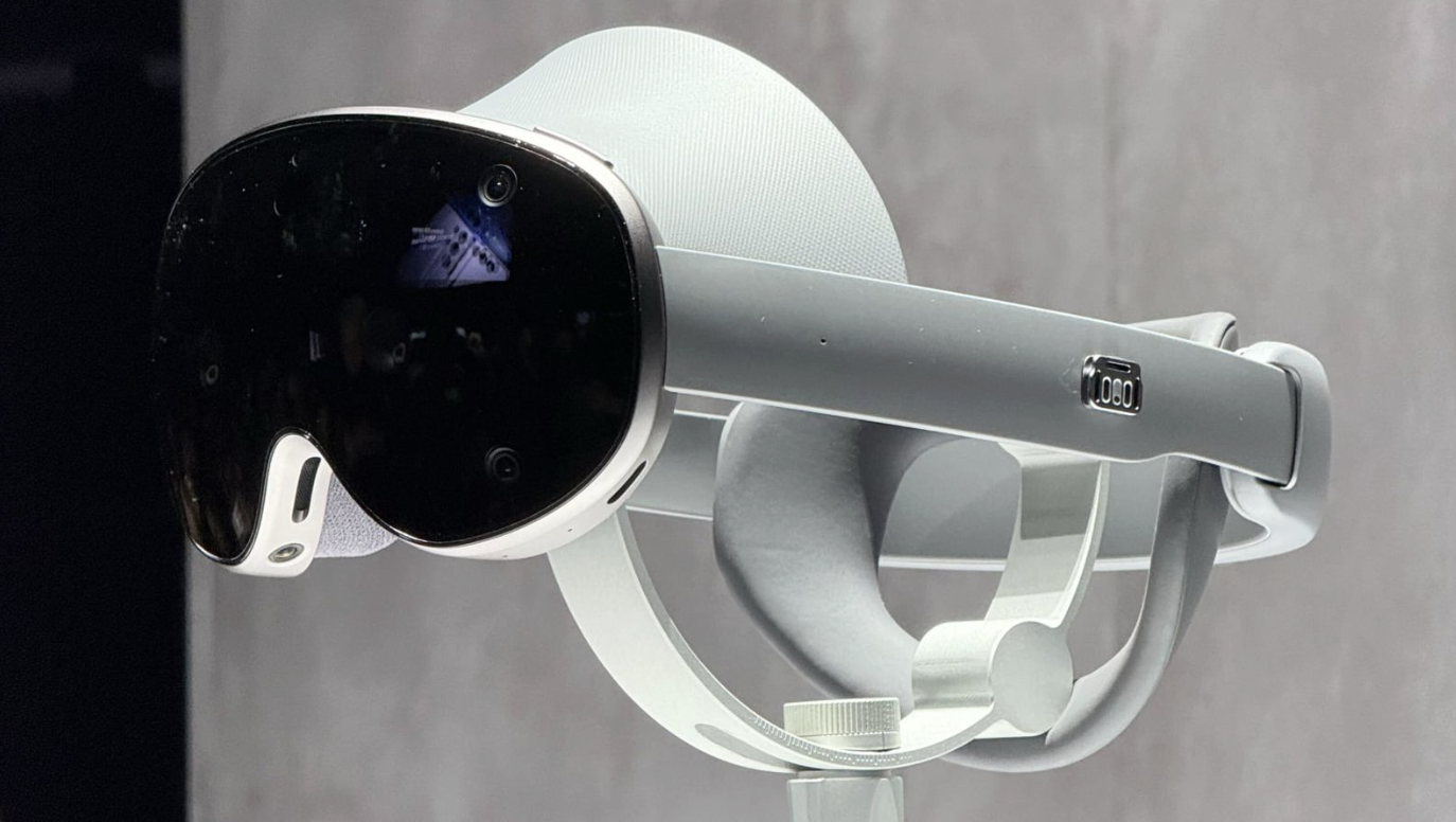 Điểm tuần: Apple nâng cấp “bộ não” phần mềm, OpenAI tung trình duyệt ChatGPT Atlas- Ảnh 4. Điểm tuần: Apple nâng cấp “bộ não” phần mềm, OpenAI tung trình duyệt ChatGPT Atlas- Ảnh 4.