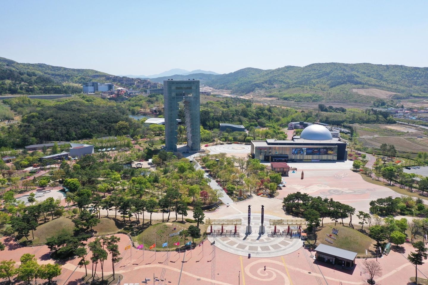 Hàn Quốc nâng cấp cơ sở hạ tầng hiện đại nhất chào đón lãnh đạo thế giới dự APEC 2025- Ảnh 3. Hàn Quốc nâng cấp cơ sở hạ tầng hiện đại nhất chào đón lãnh đạo thế giới dự APEC 2025- Ảnh 3.