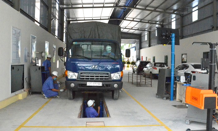 Tuyên Quang: Chú trọng công tác đăng kiểm, nâng cao chất lượng phục vụ người dân- Ảnh 2. Tuyên Quang: Chú trọng công tác đăng kiểm, nâng cao chất lượng phục vụ người dân- Ảnh 2.
