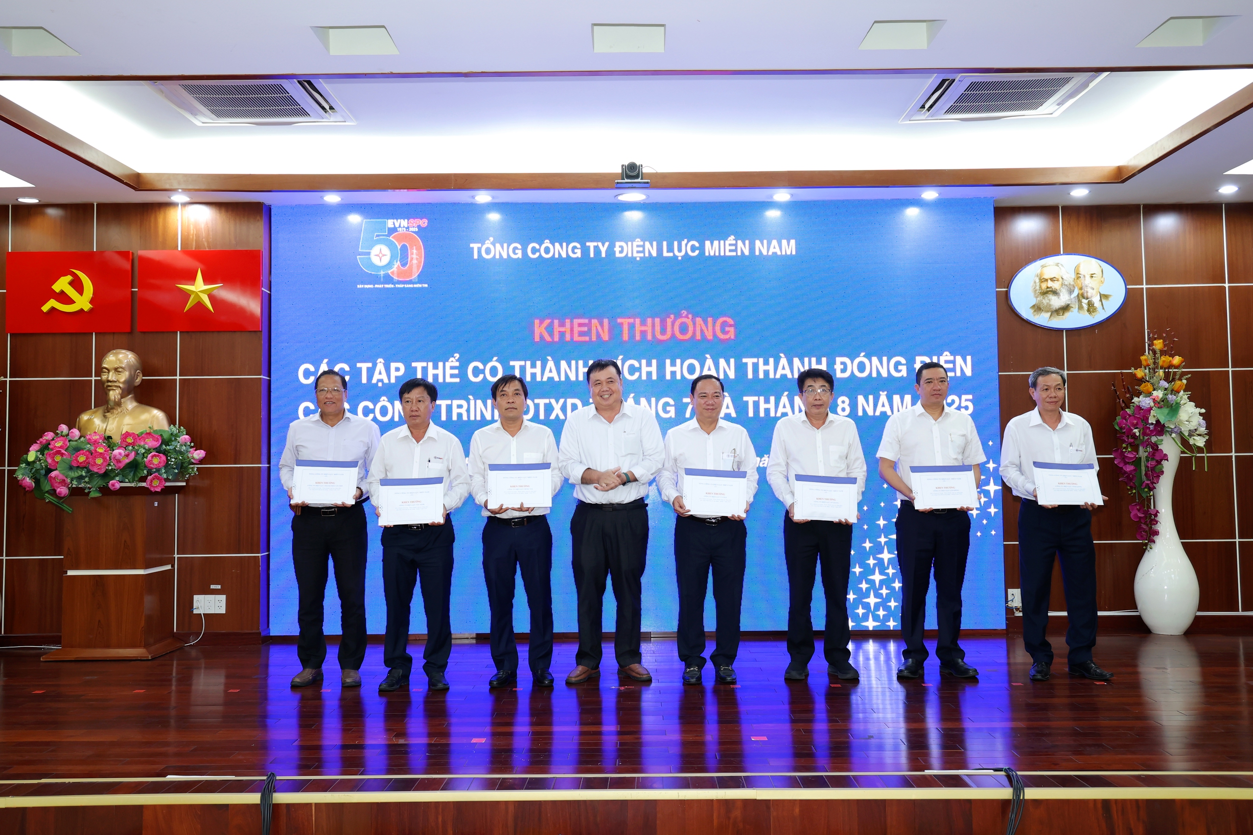 Đảm bảo điện miền Nam: EVNSPC quyết liệt trong công tác đầu tư xây dựng- Ảnh 4.