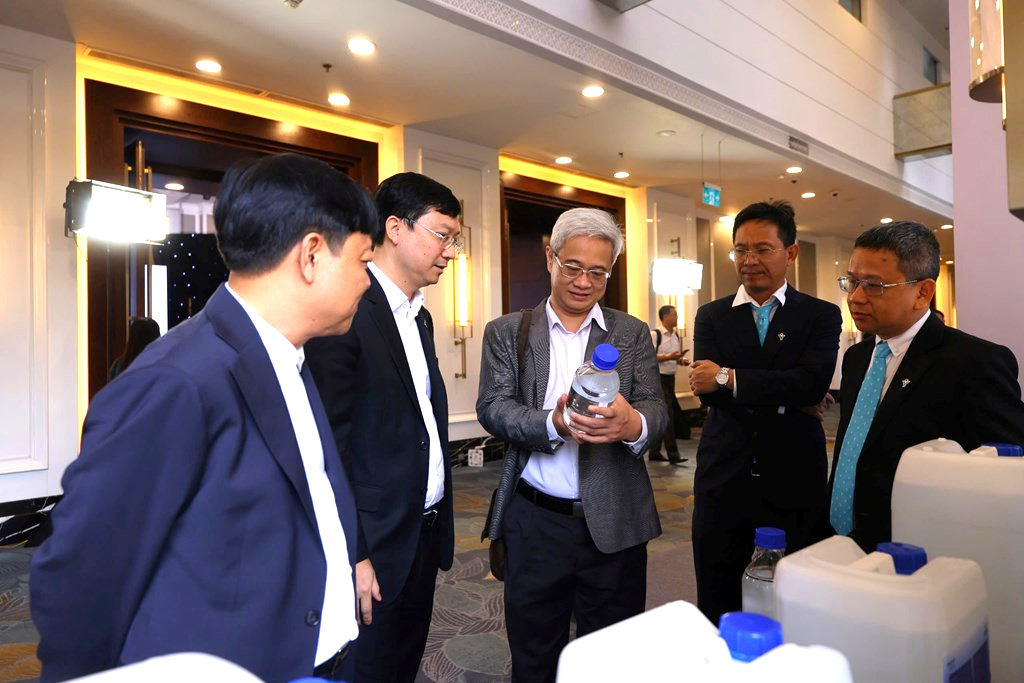 Xanh hóa đô thị, giao thông Việt Nam: Thách thức giảm ô nhiễm khí thải từ động cơ diesel- Ảnh 3.