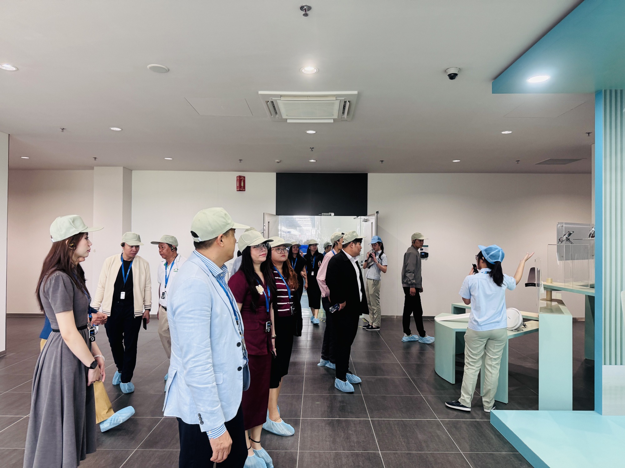 Thúc đẩy mô hình sản xuất xanh, bền vững trong ngành xây dựng- Ảnh 4. Thúc đẩy mô hình sản xuất xanh, bền vững trong ngành xây dựng- Ảnh 4.