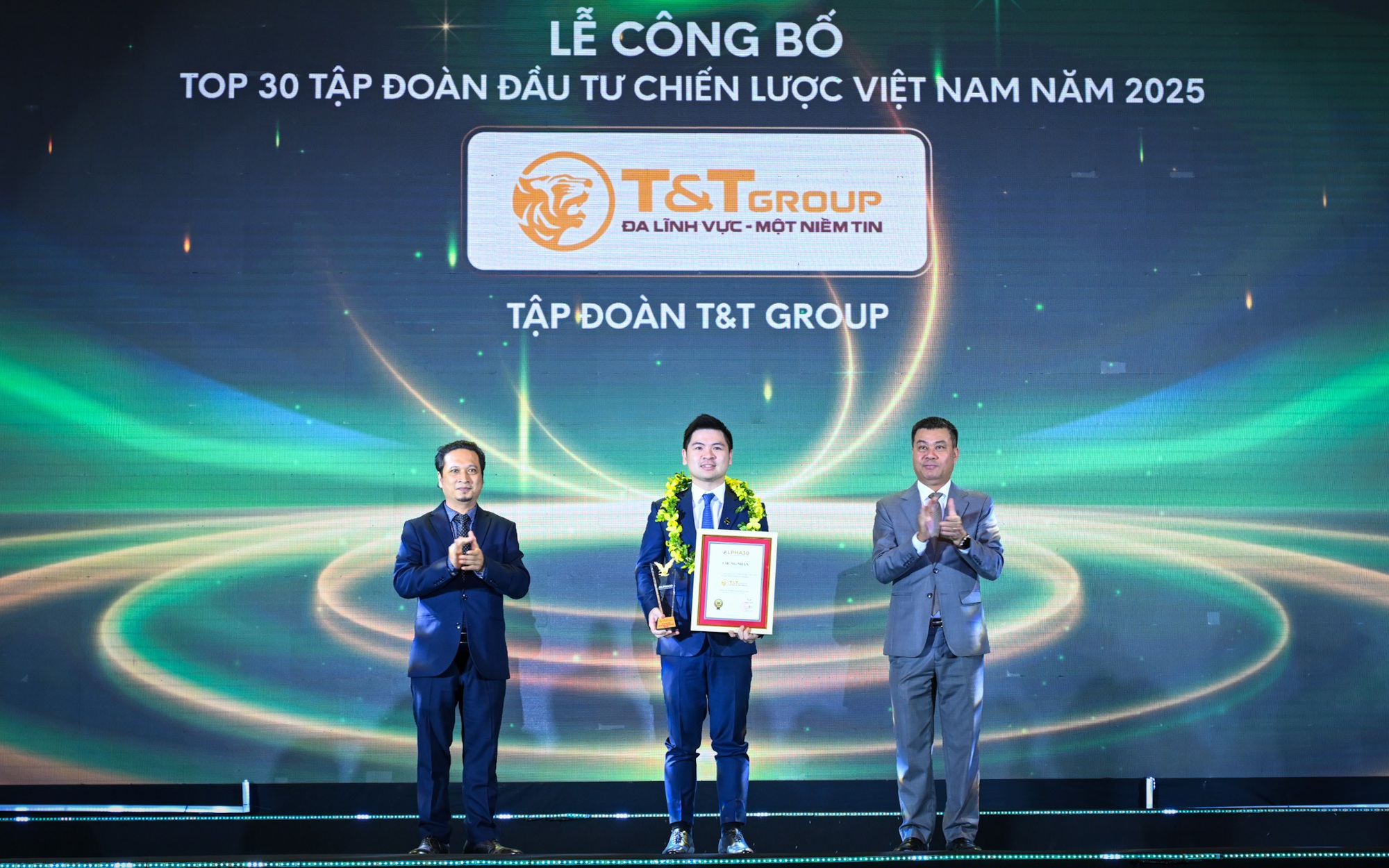 T&T Group được vinh danh Top 30 Tập đoàn đầu tư chiến lược Việt Nam - ALPHA30