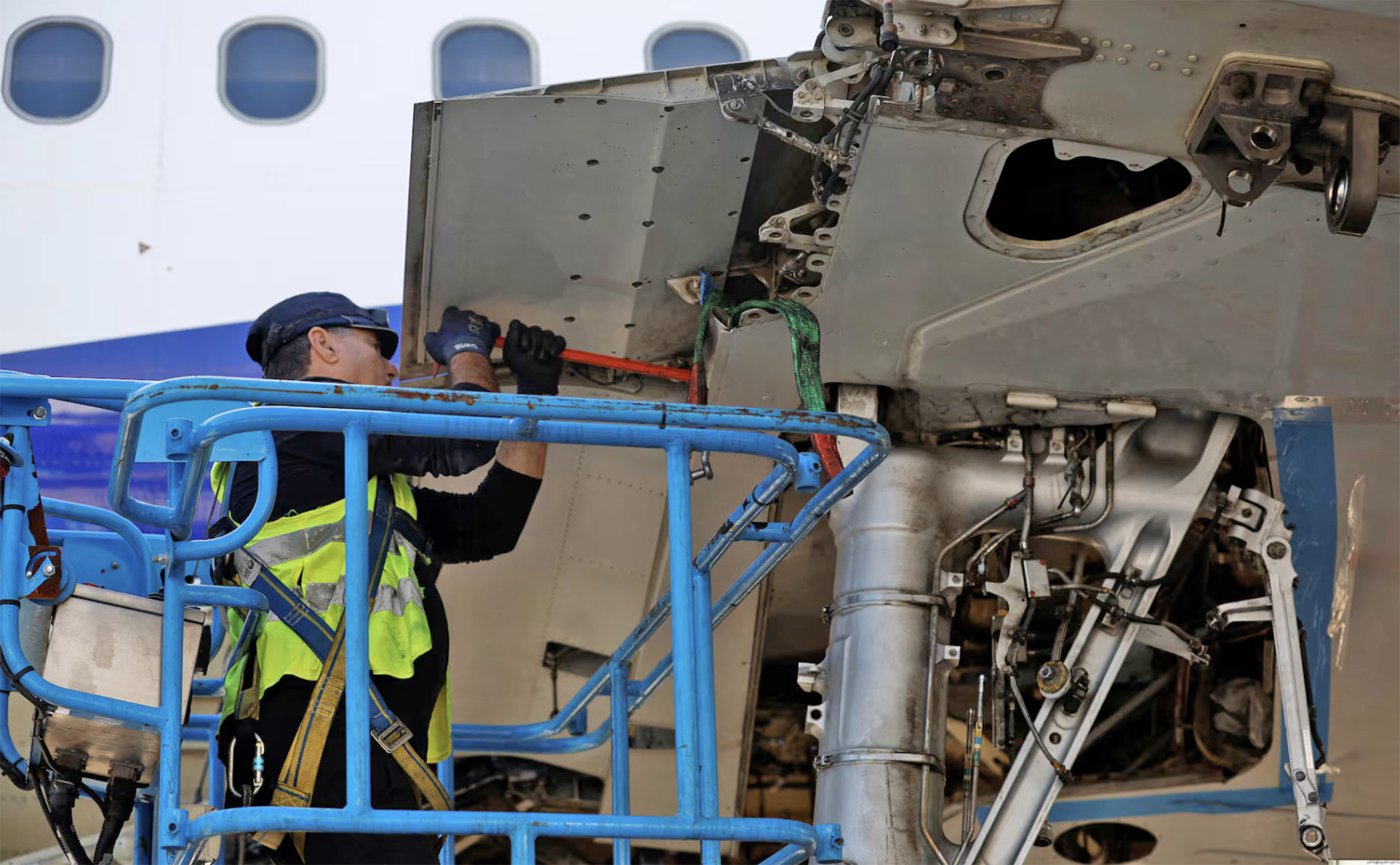 Kỳ lạ dỡ máy bay mới để… lấy phụ tùng cho thuê- Ảnh 2.