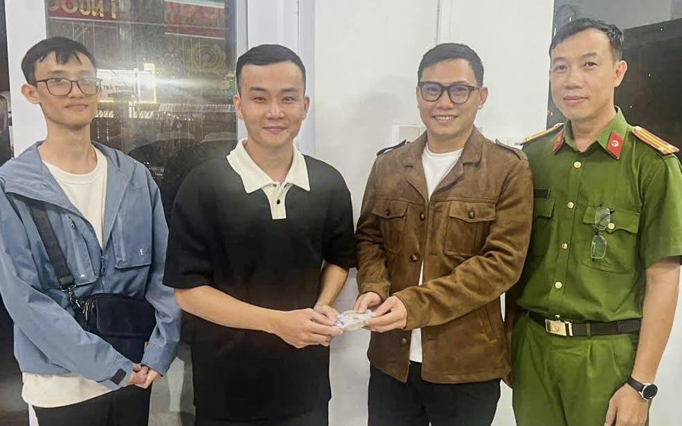 Khánh Hòa: Ngăn chặn nhóm thanh thiếu niên mang hung khí đi “giải quyết mâu thuẫn”- Ảnh 3. Khánh Hòa: Nhặt được 50 triệu đồng, hai thanh niên trình báo công an trả lại người mất