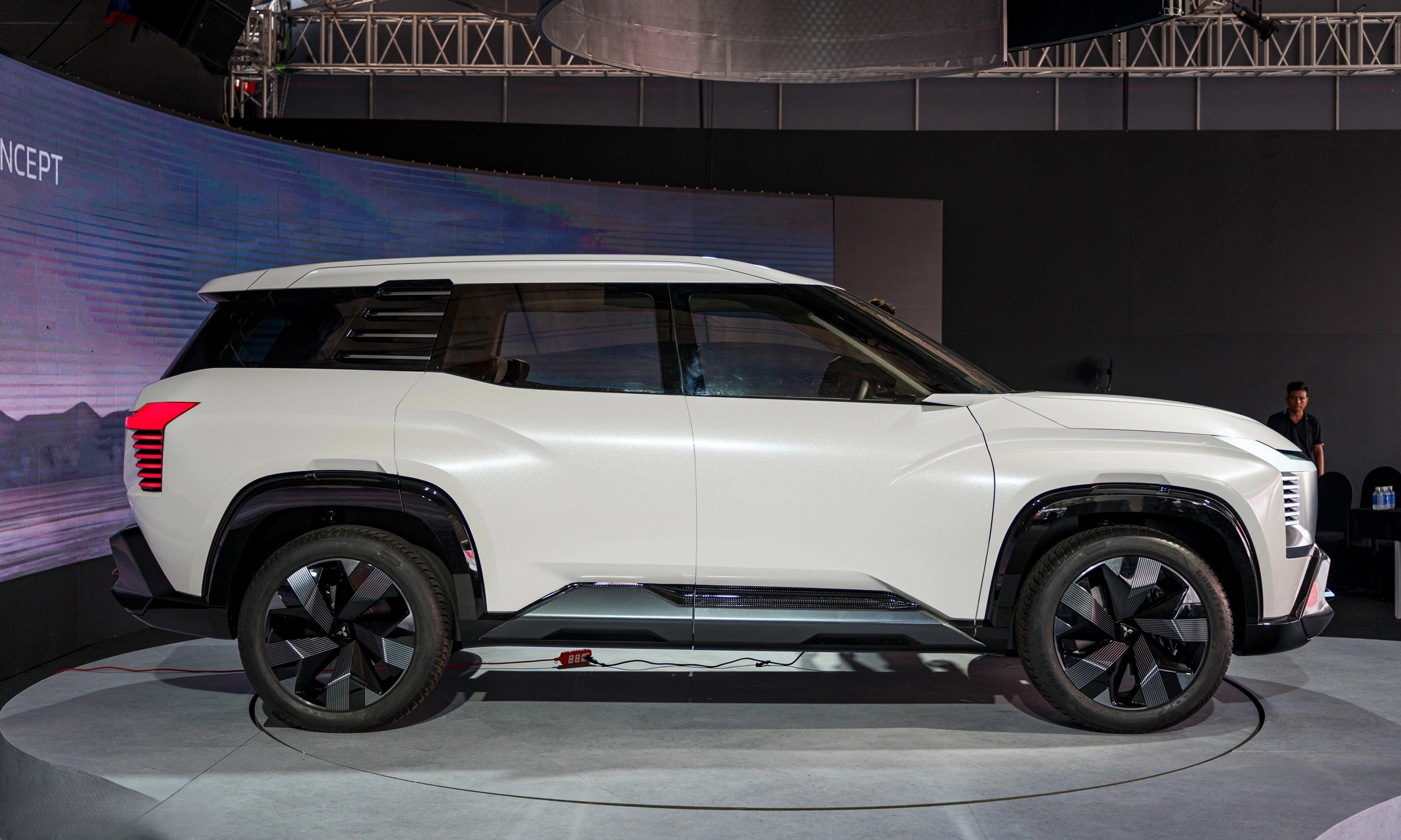 Mitsubishi Destinator sắp về Việt Nam, cạnh tranh với CX-5 và Territory- Ảnh 3. Mitsubishi Destinator sắp về Việt Nam, cạnh tranh với CX-5 và Territory- Ảnh 3.