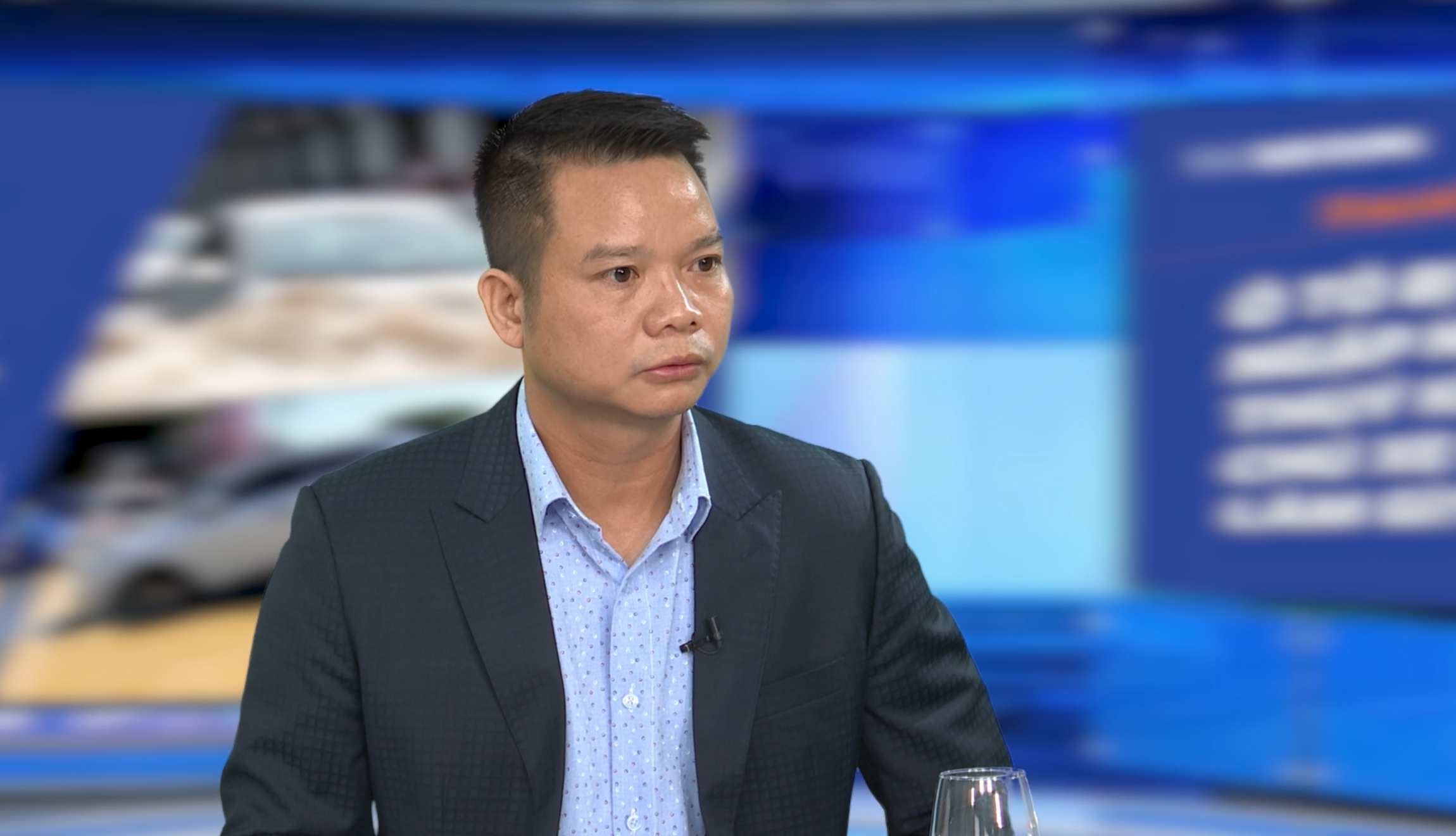 TalkShow: Ô tô bị ngập nước, thủy kích - Chủ xe cần làm gì?- Ảnh 2. TalkShow: Ô tô bị ngập nước, thủy kích - Chủ xe cần làm gì?- Ảnh 2.