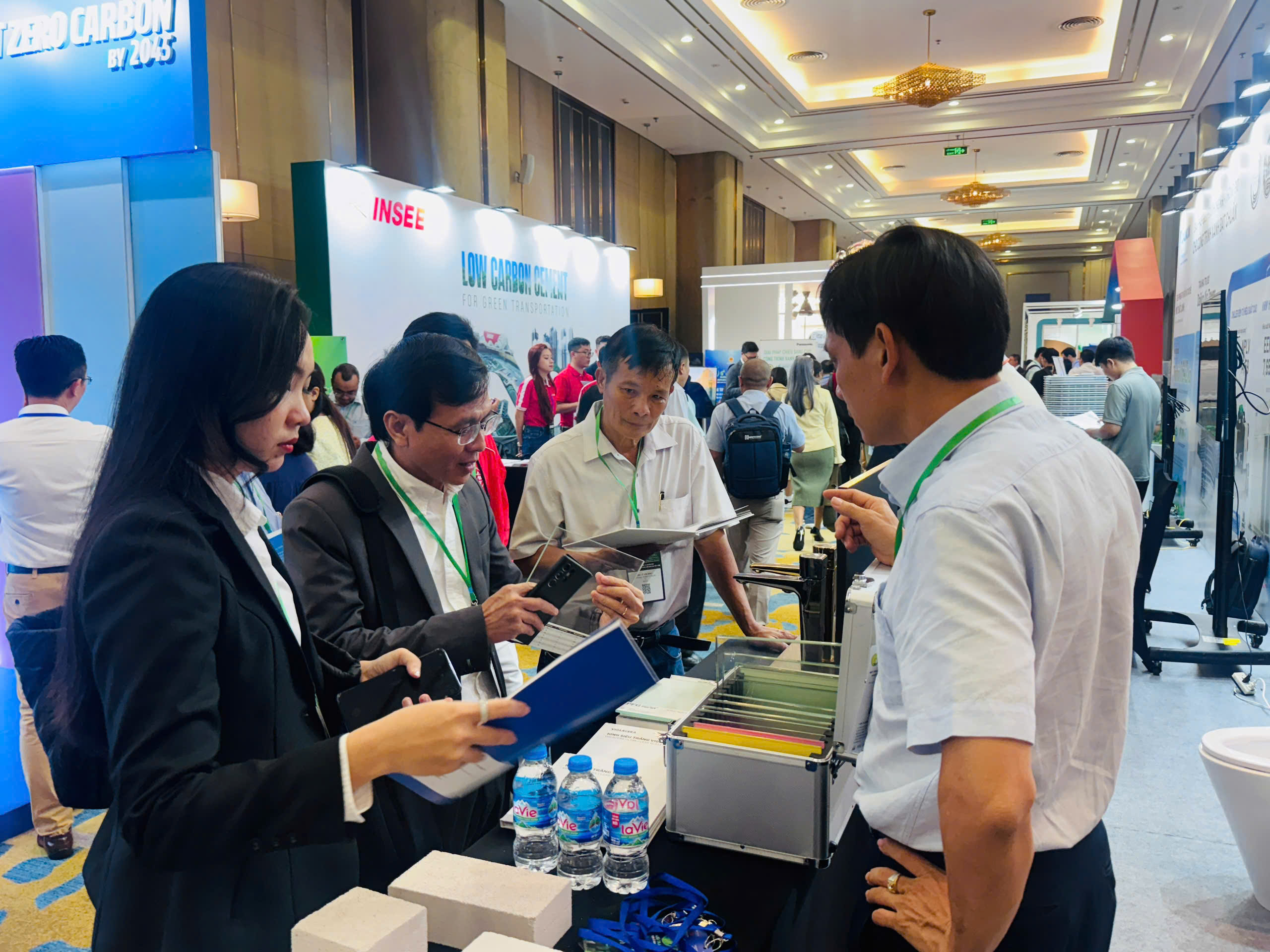 Giao thông xanh: Tầm nhìn chiến lược quốc gia hướng tới phát thải ròng bằng 0- Ảnh 6. Giao thông xanh: Tầm nhìn chiến lược quốc gia hướng tới phát thải ròng bằng 0- Ảnh 6.