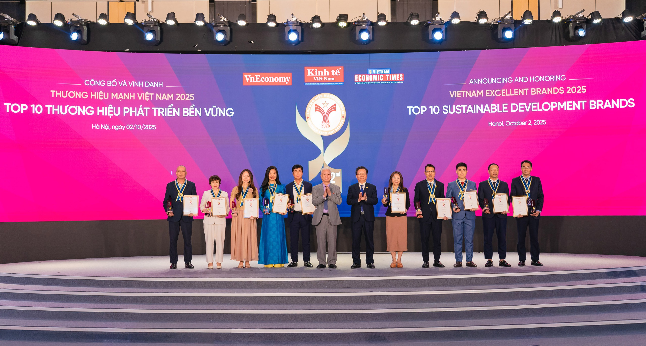 Đạt Phương vào Top 10 Thương hiệu phát triển bền vững 2025- Ảnh 1.