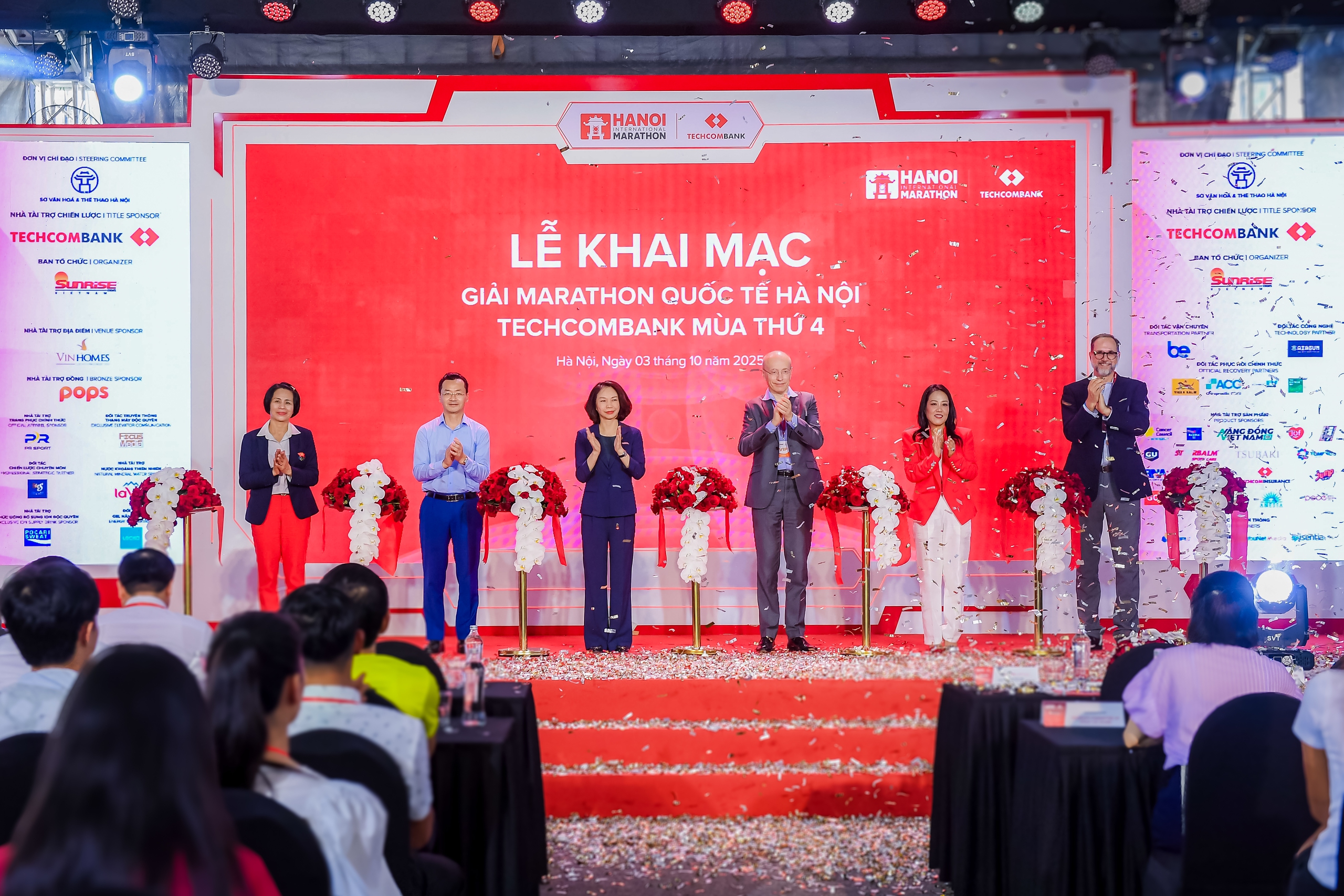 Marathon Quốc tế Hà Nội Techcombank: Kết nối cộng đồng, tôn vinh giá trị di sản - văn hóa- Ảnh 2.