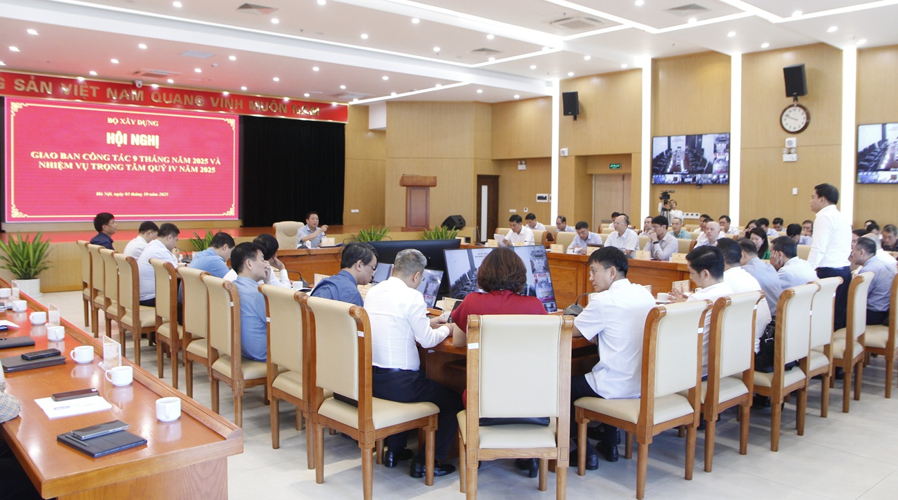 Toàn cảnh Hội nghị đánh giá kết quả công tác 9 tháng năm 2025 và triển khai nhiệm vụ trọng tâm Quý IV năm 2025 của ngành Xây dựng.