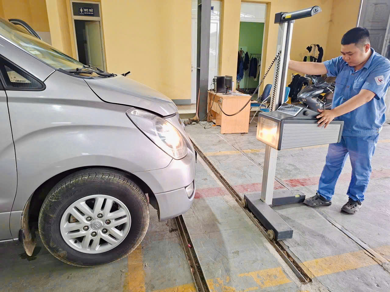 Đăng kiểm tại Điện Biên: Tăng minh bạch, rút ngắn thời gian cho người dân- Ảnh 2.