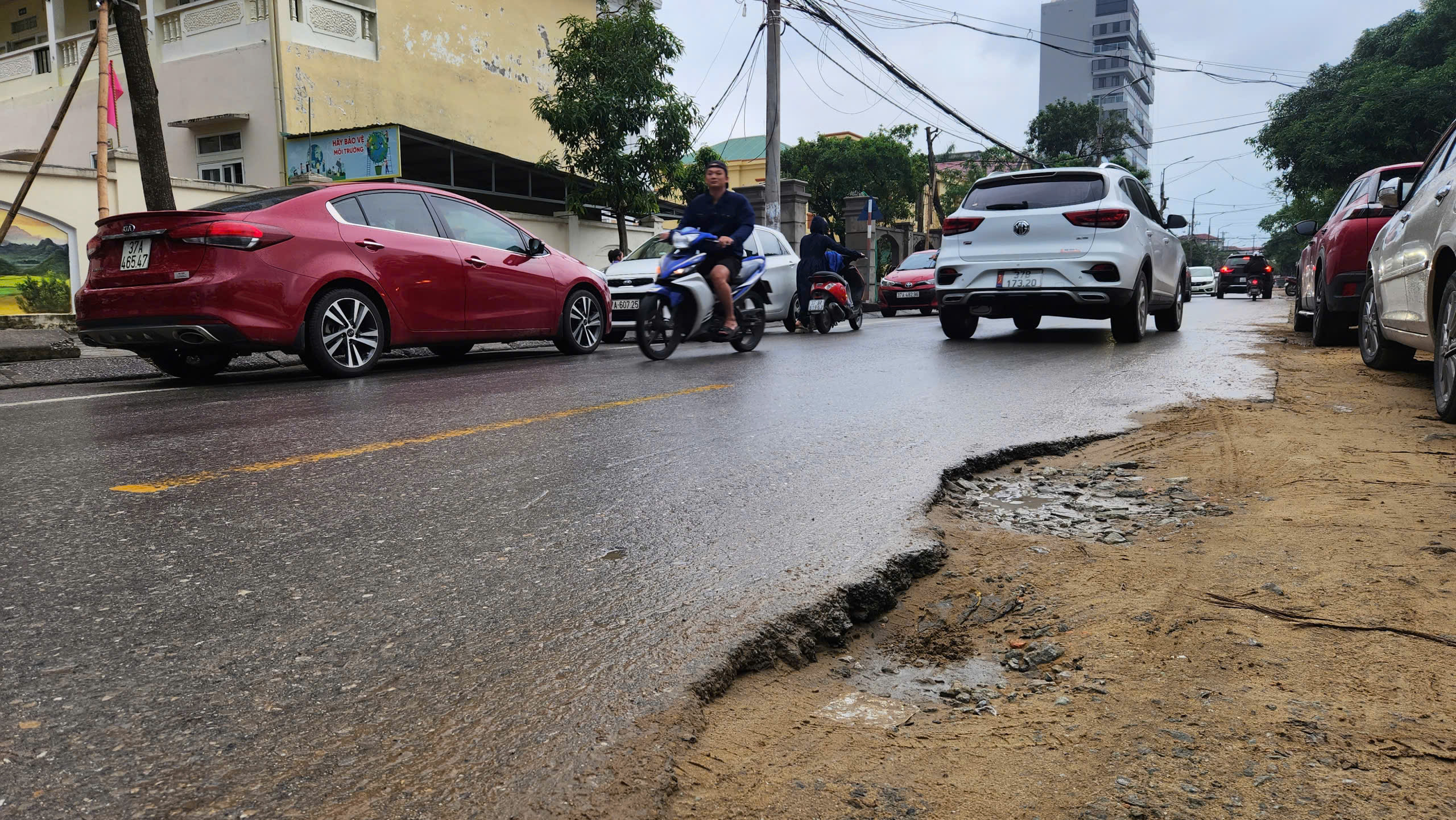 Nhiều công trình đình trệ sau chuyển giao chính quyền 2 cấp, Nghệ An gỡ bằng cách nào?- Ảnh 2.