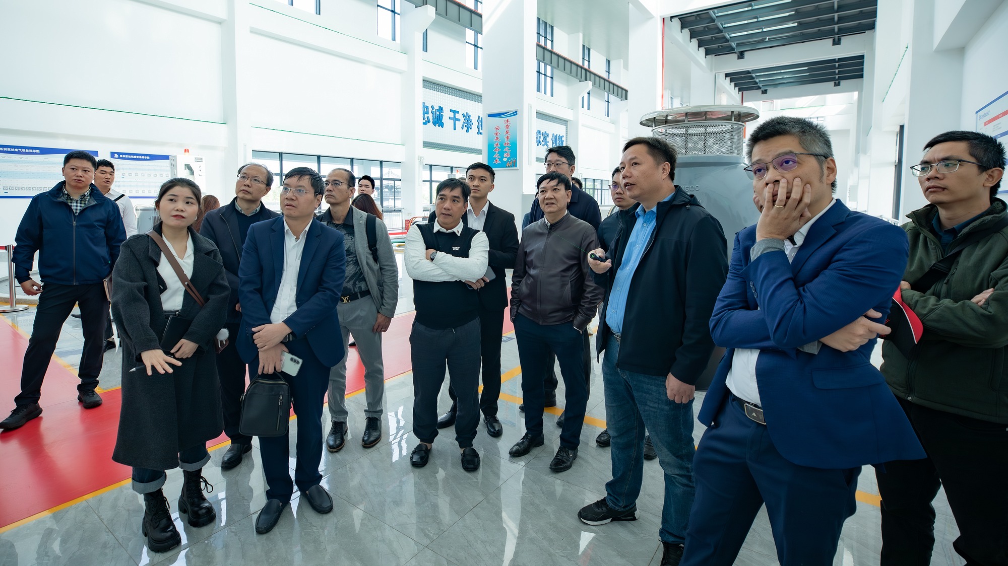 Đèo Cả tích cực tìm giải pháp "trị thuỷ" trong đầu tư Đại lộ Cảnh quan sông Hồng- Ảnh 1. Đèo Cả tích cực tìm giải pháp "trị thuỷ" trong đầu tư Đại lộ Cảnh quan sông Hồng- Ảnh 1.