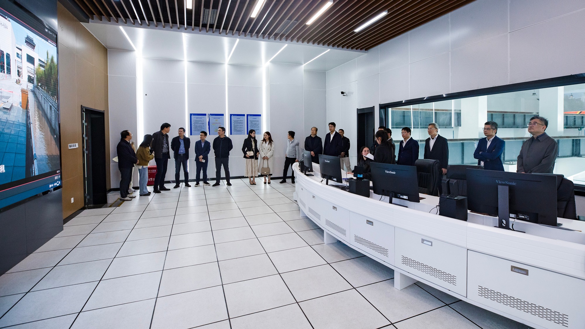 Đèo Cả tích cực tìm giải pháp "trị thuỷ" trong đầu tư Đại lộ Cảnh quan sông Hồng- Ảnh 8. Đèo Cả tích cực tìm giải pháp "trị thuỷ" trong đầu tư Đại lộ Cảnh quan sông Hồng- Ảnh 8.