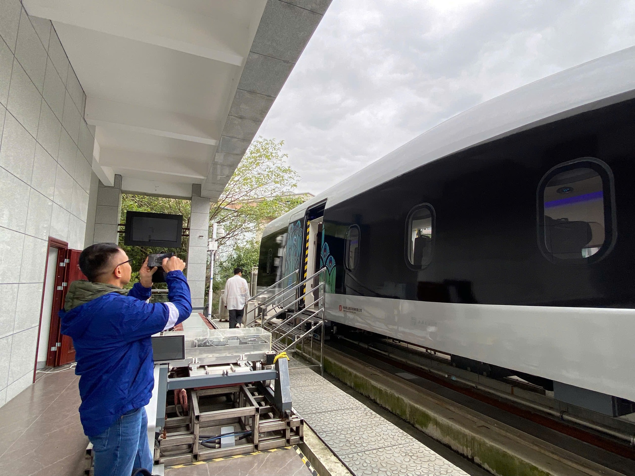 Vinaconex tiên phong đưa học viên ra nước ngoài học tập công nghệ đường sắt hiện đại