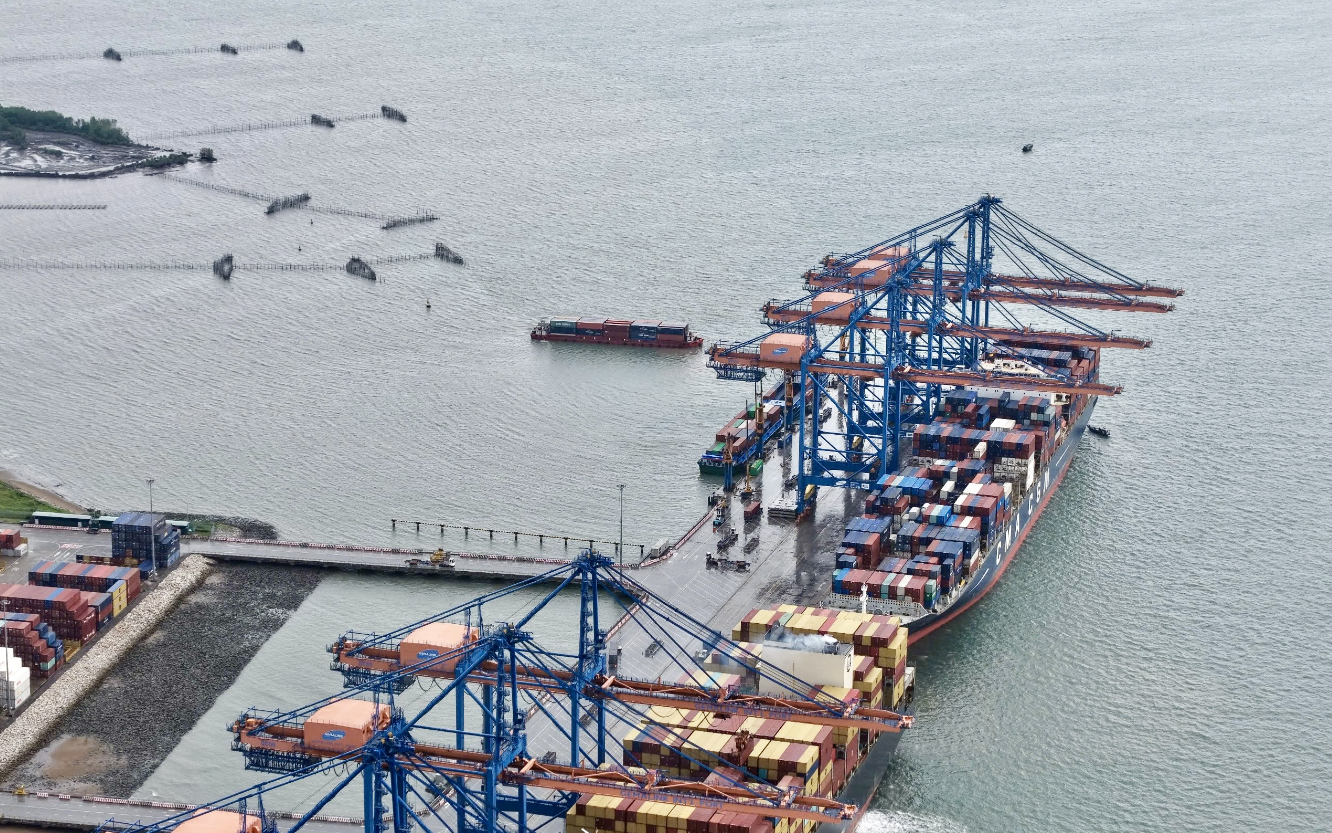 Tam giác Thủ Thiêm - Long Thành - Cái Mép: Động lực mới cho siêu vùng TP.HCM- Ảnh 5. Tiến độ biến cảng Cái Mép - Thị Vải thành cảng trung chuyển quốc tế lớn nhất cả nước