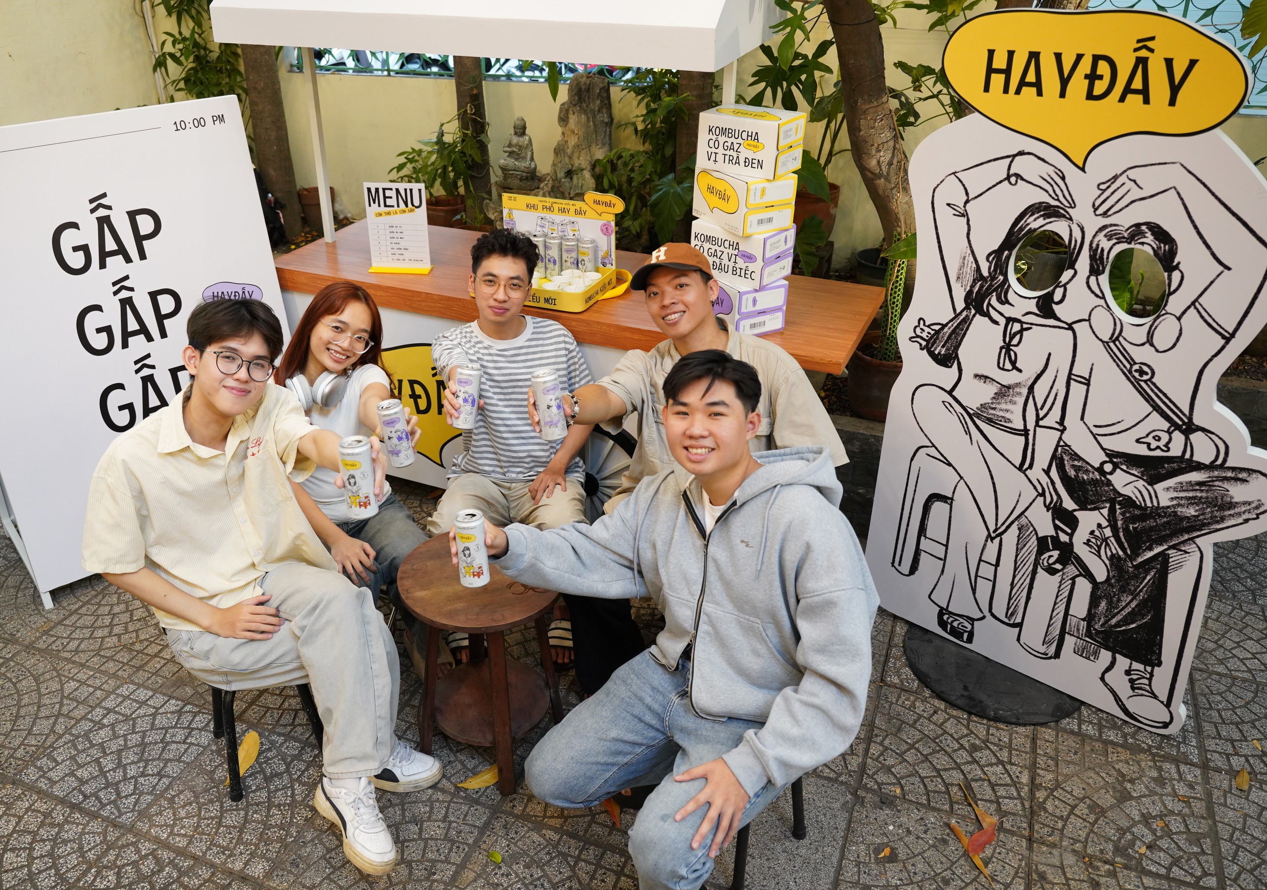 Các sản phẩm mới của Vinamilk tạo ra xu hướng mới, thu hút người tiêu dùng trải nghiệm. Ảnh: Vi Nam Các sản phẩm mới của Vinamilk tạo ra xu hướng mới, thu hút người tiêu dùng trải nghiệm. Ảnh: Vi Nam